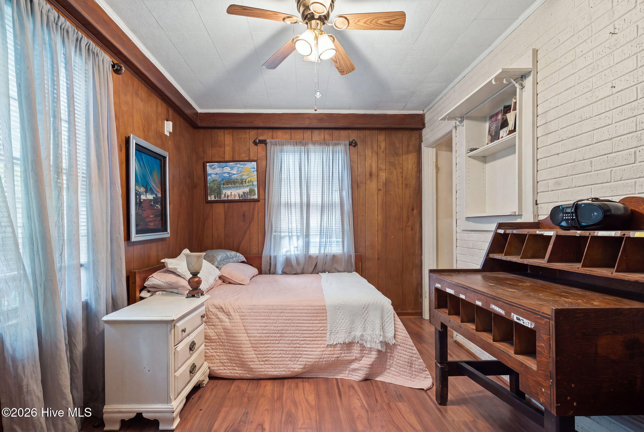 main property photo 7