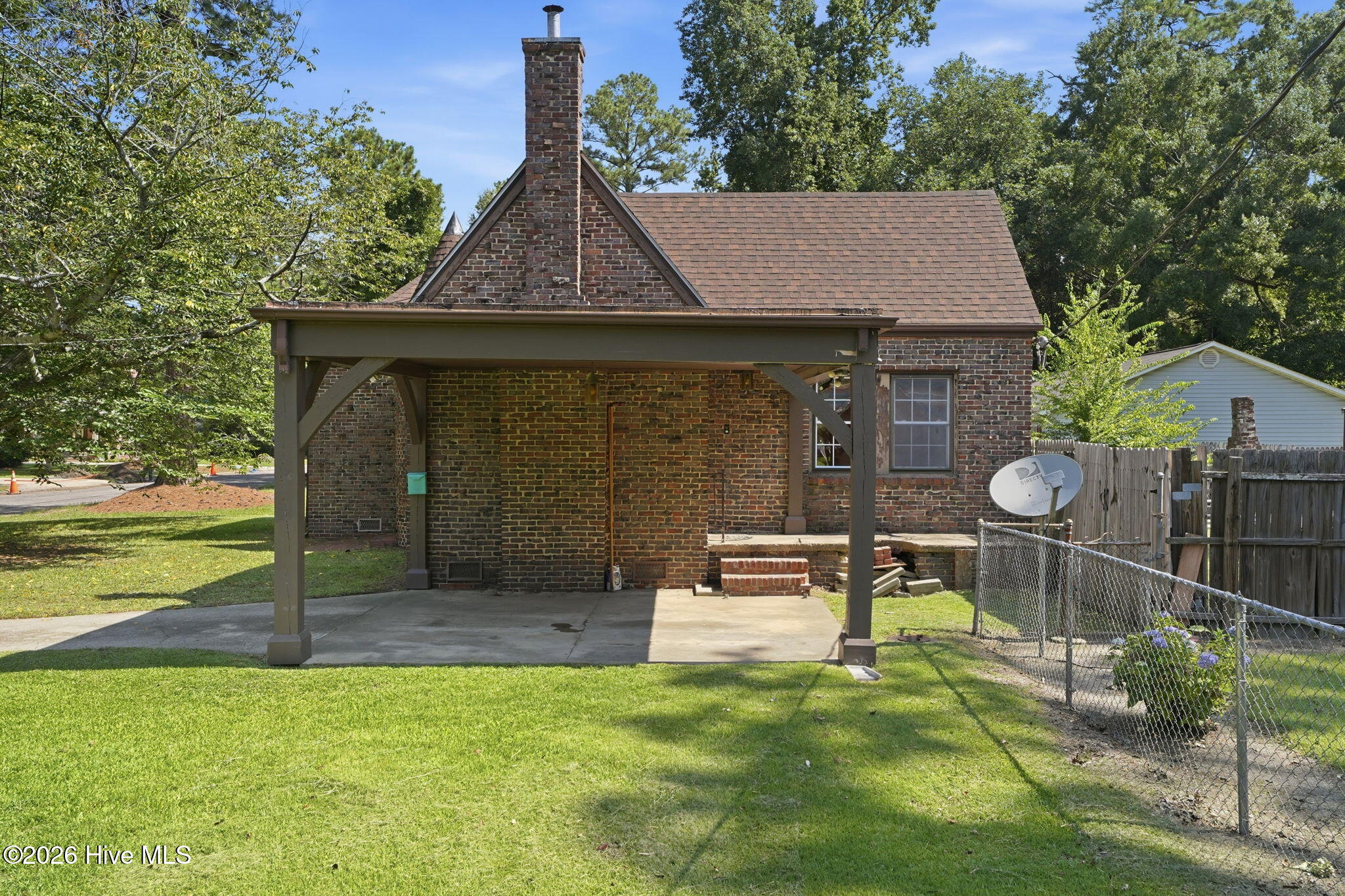 main property photo 46
