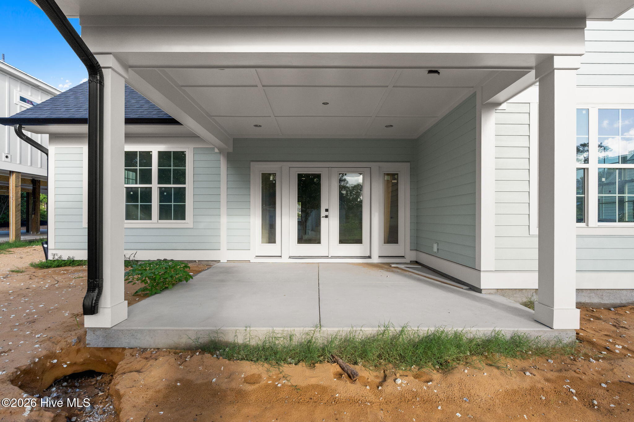 main property photo 42