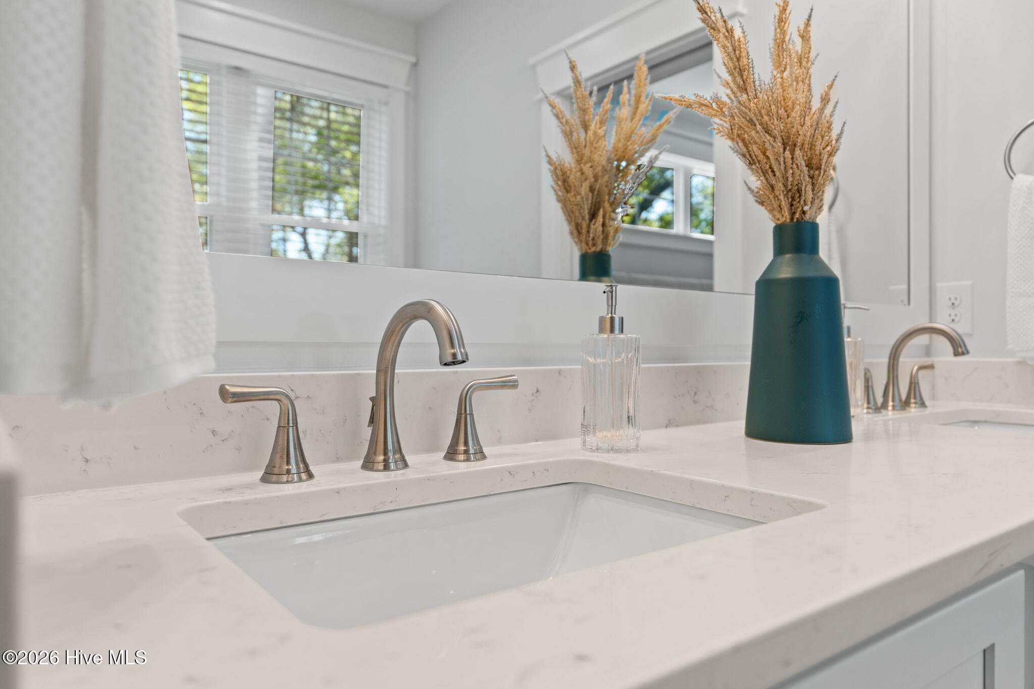 main property photo 73