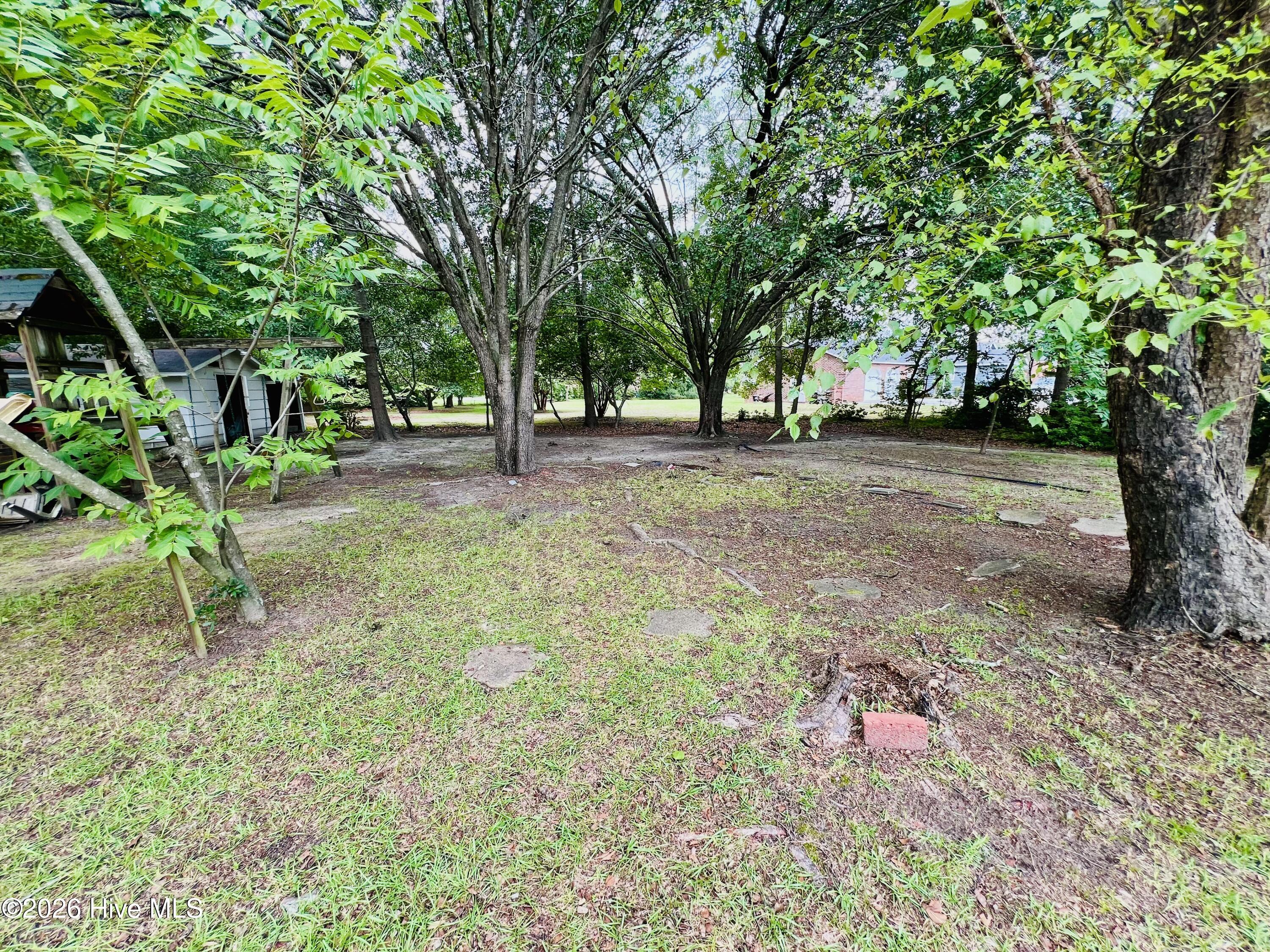 main property photo 16