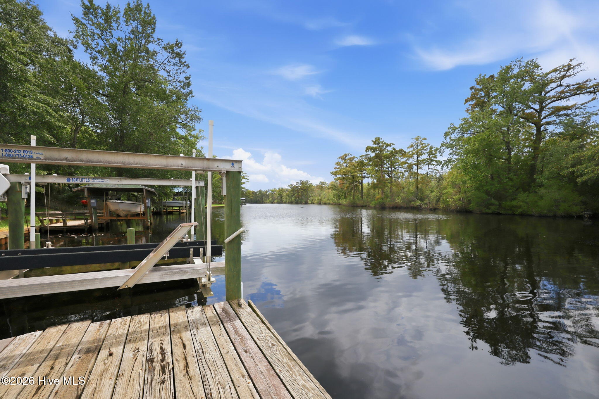 main property photo 10