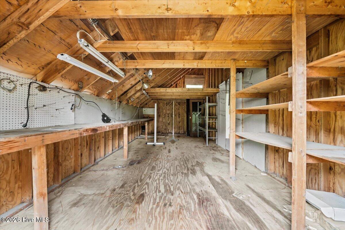 main property photo 54