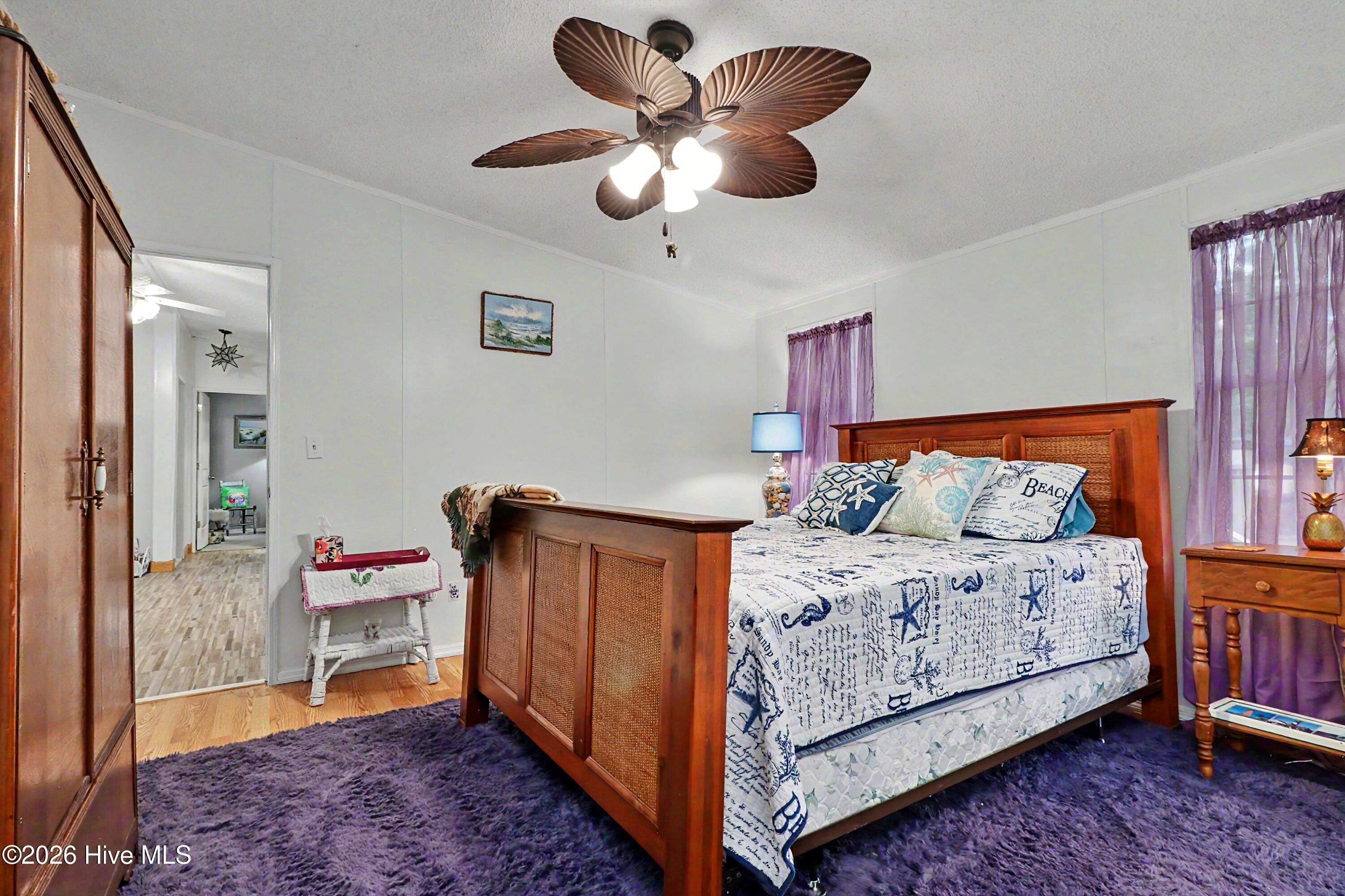 main property photo 27
