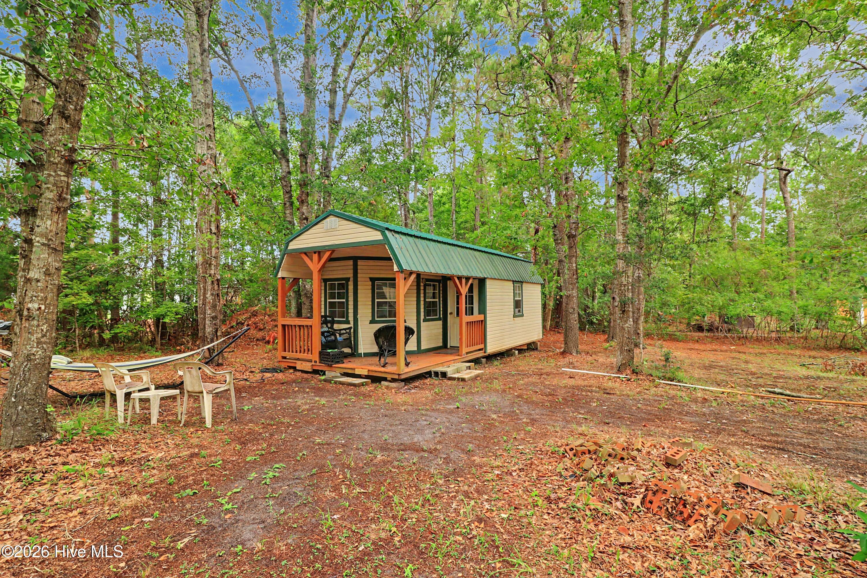 main property photo 41