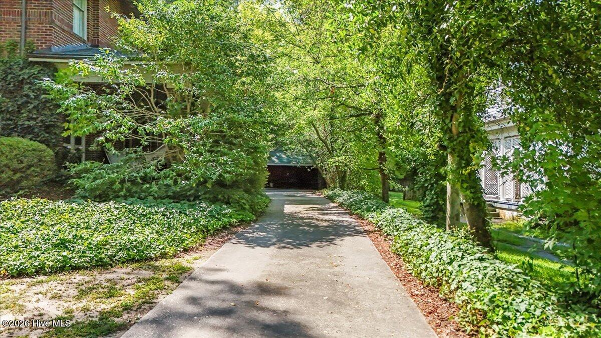 main property photo 51