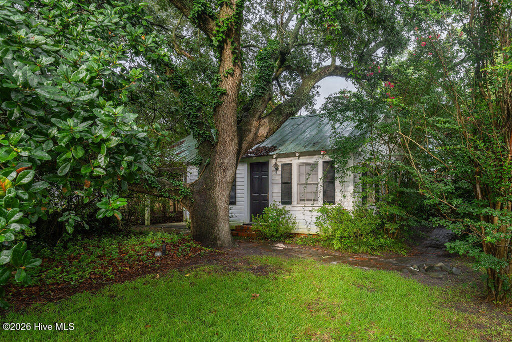 main property photo 26