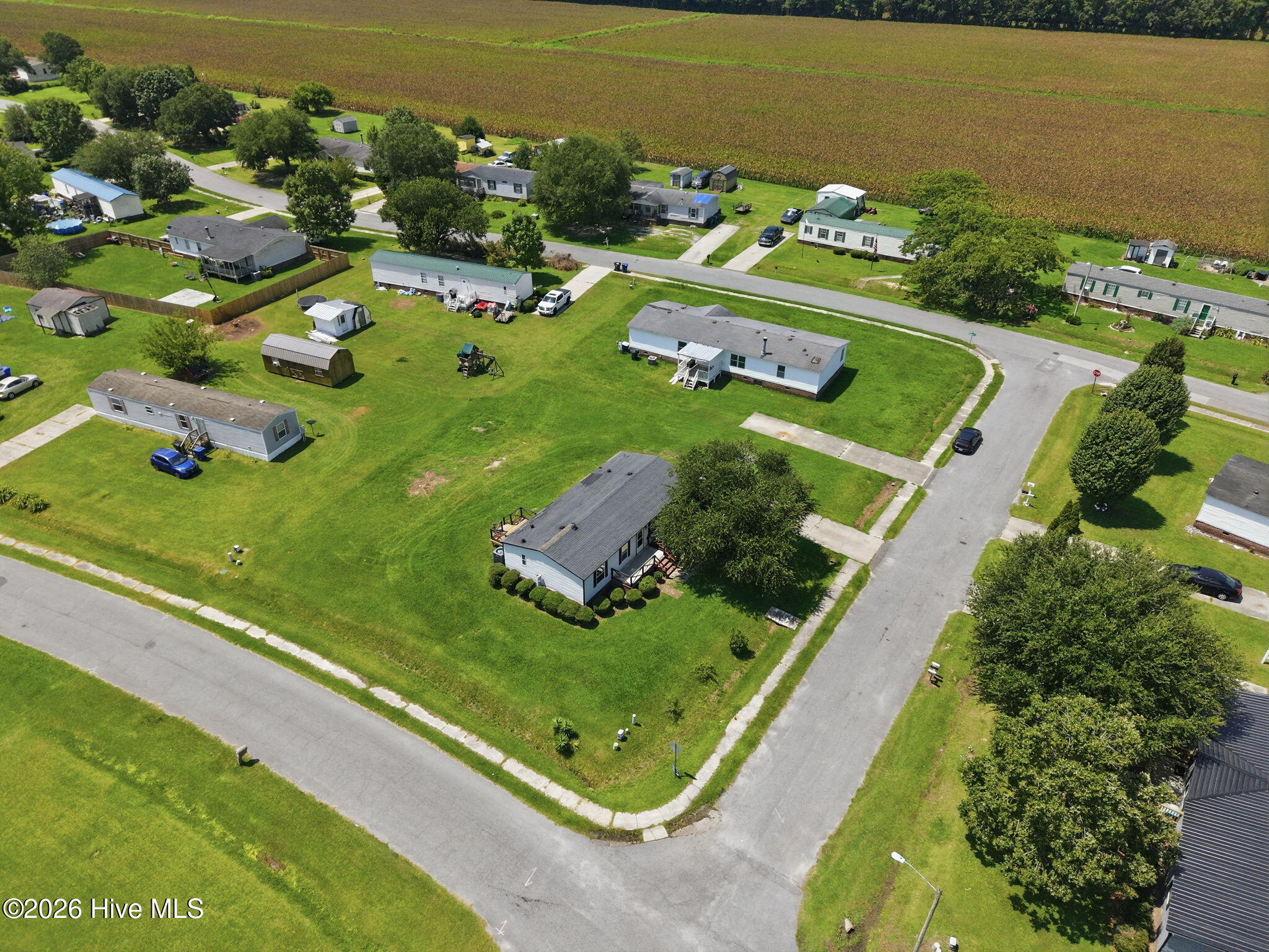 main property photo 34