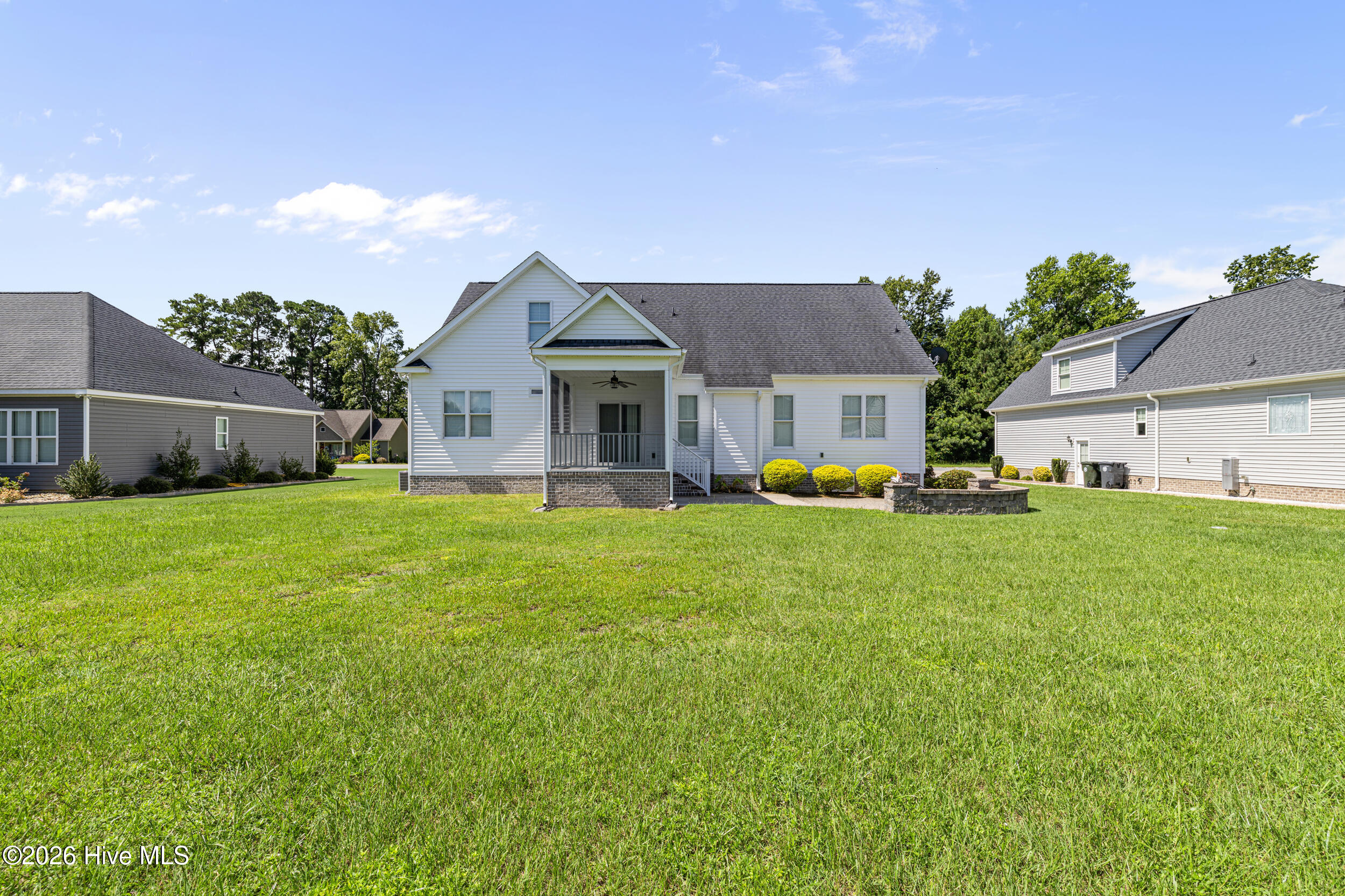 main property photo 51