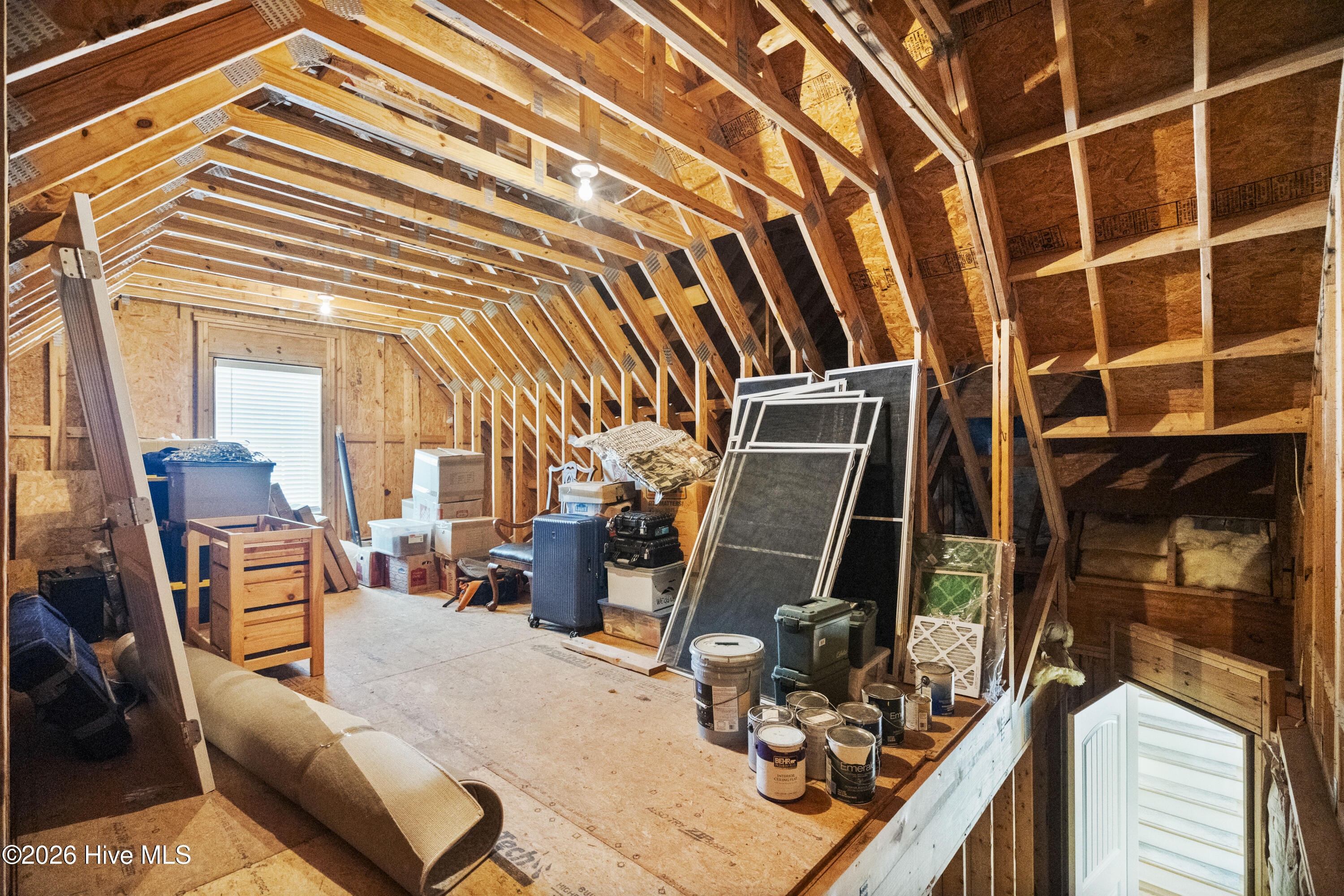 main property photo 74