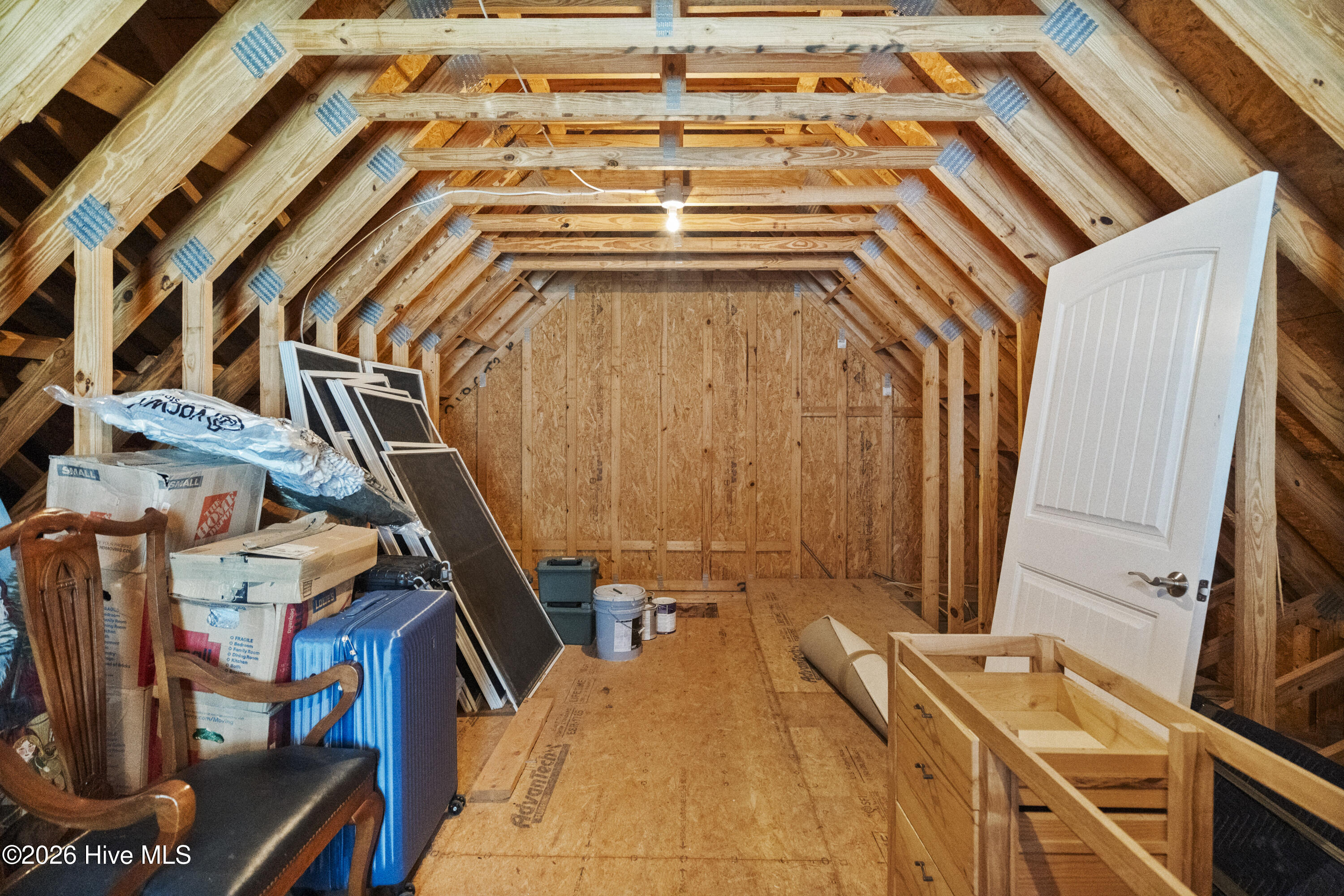 main property photo 75