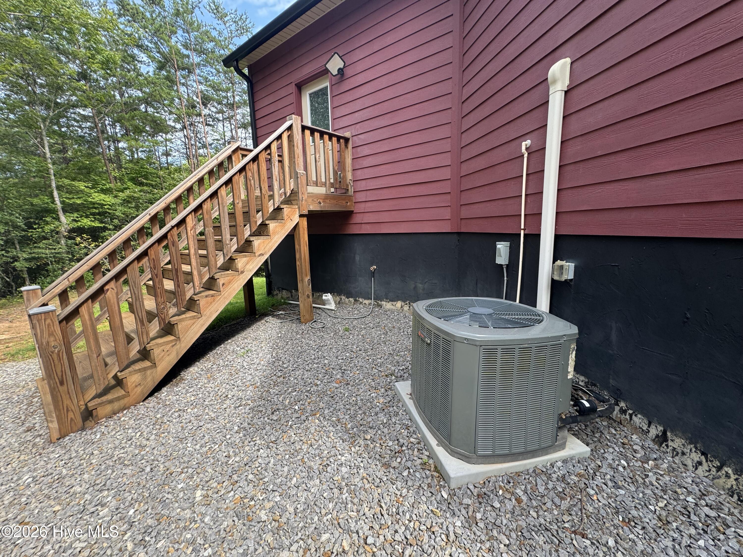 main property photo 47