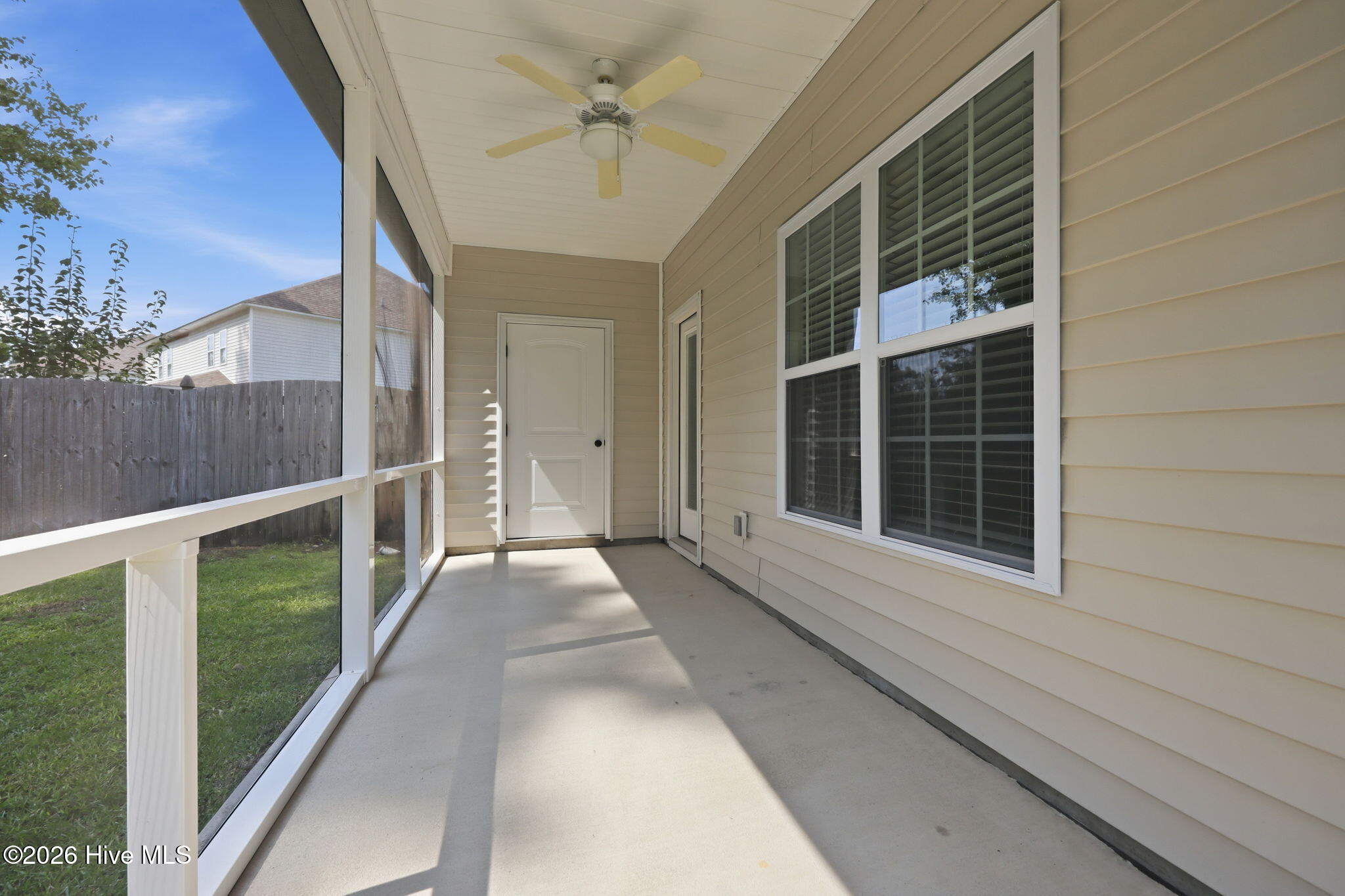 main property photo 29