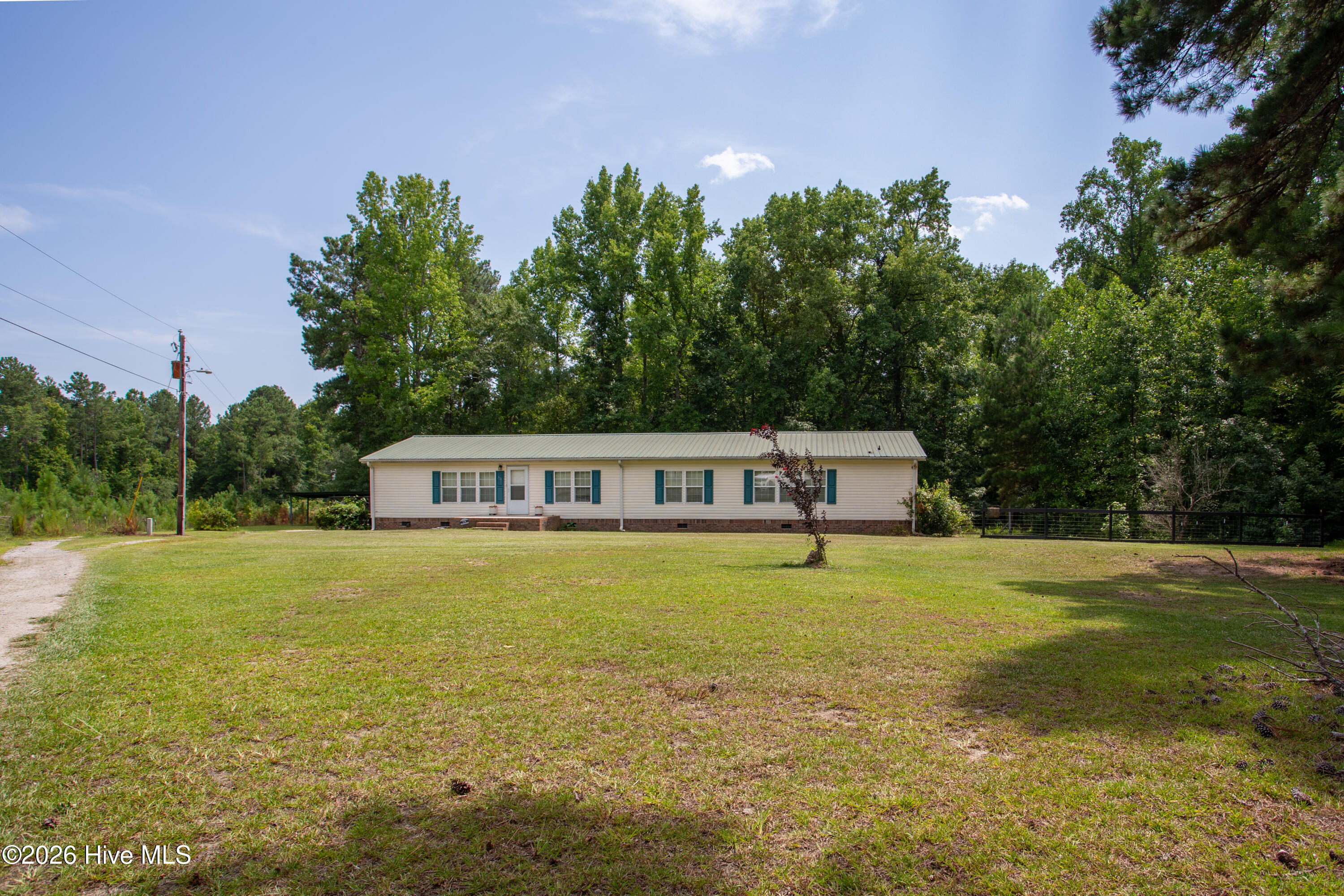 main property photo 4