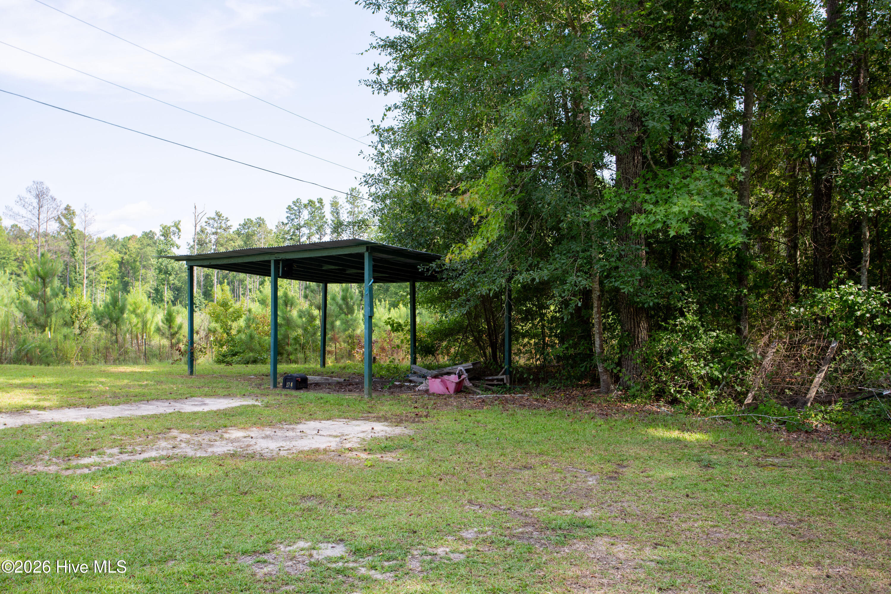 main property photo 6
