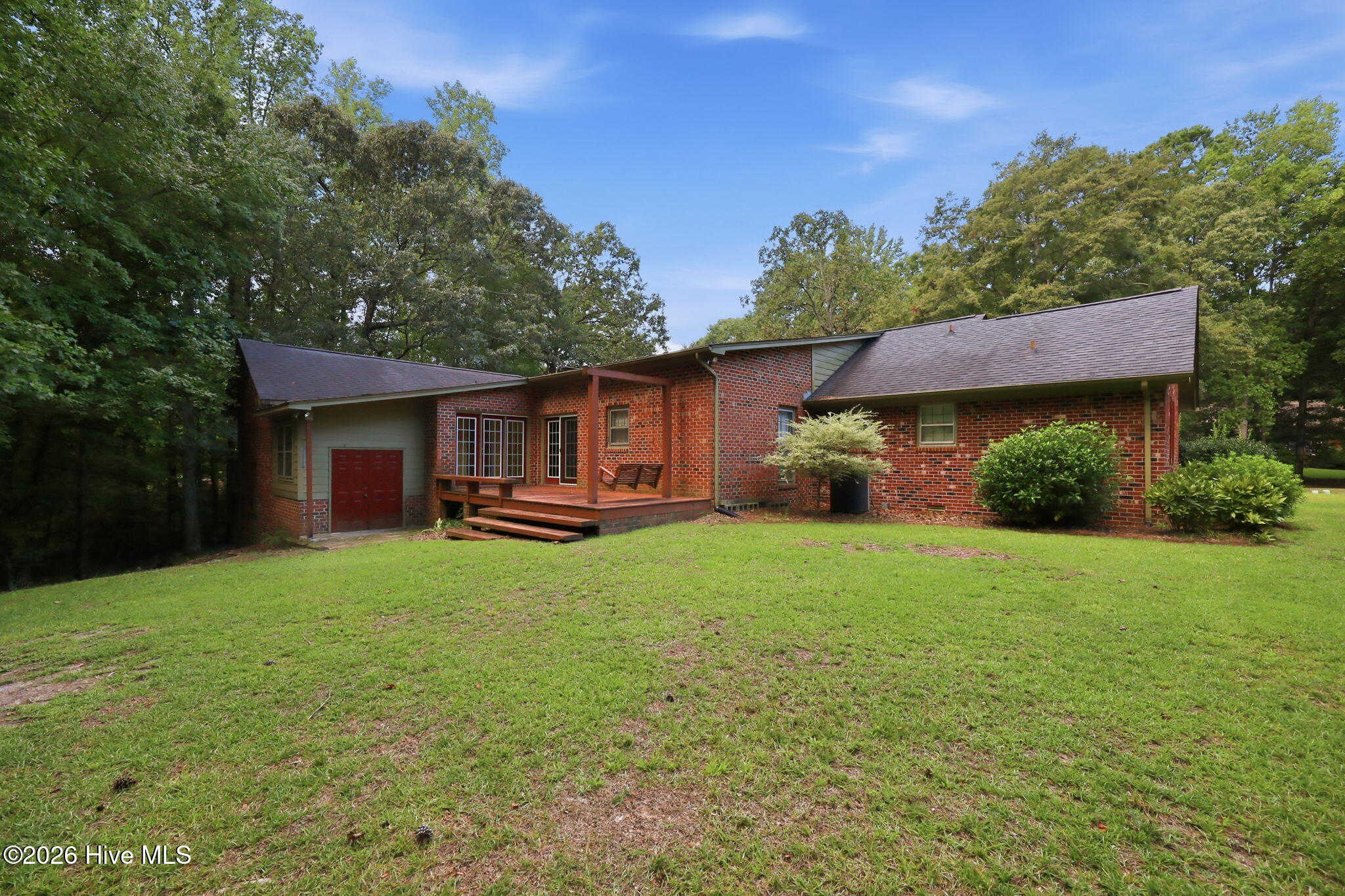 main property photo 45