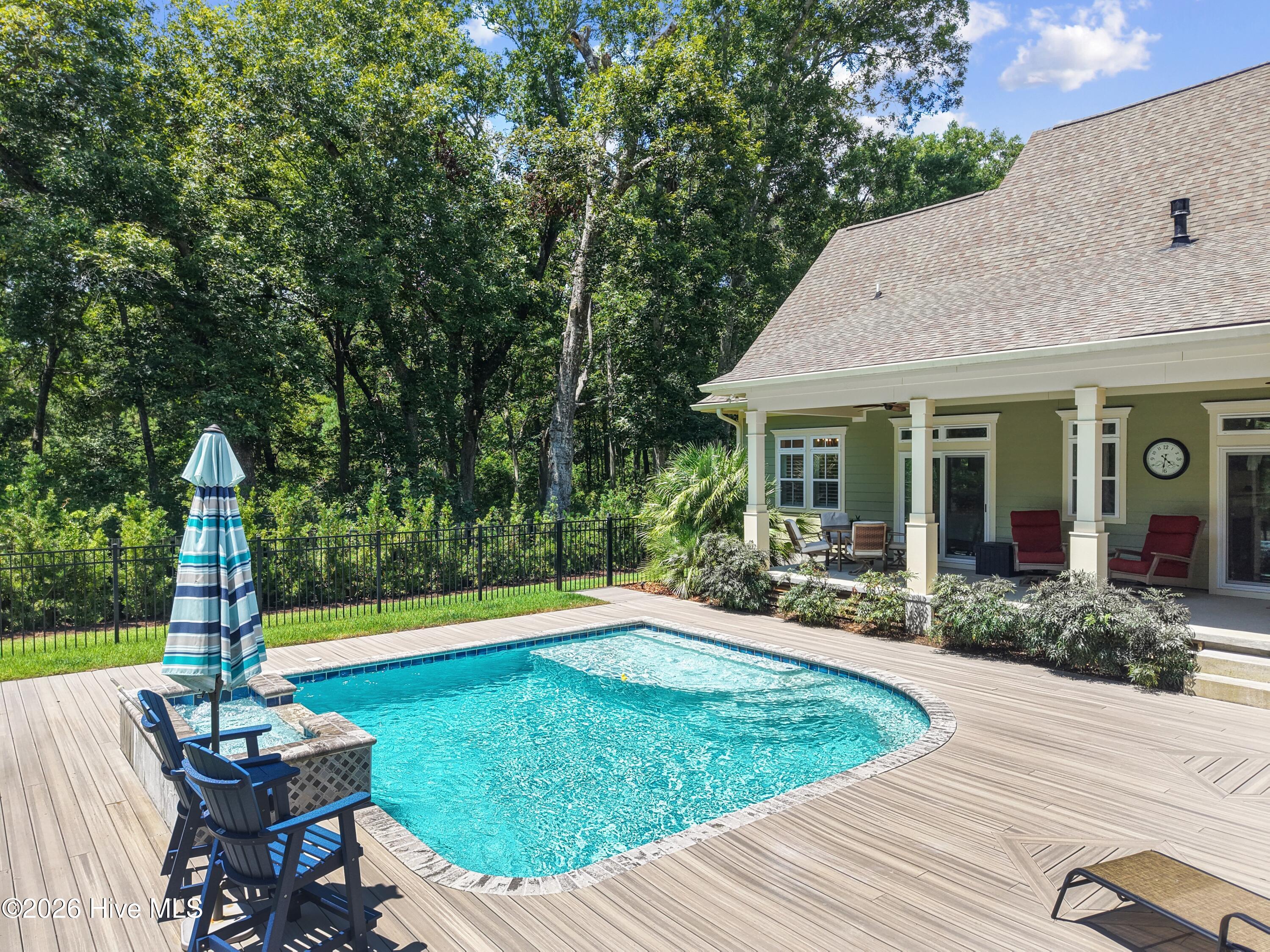 main property photo 59