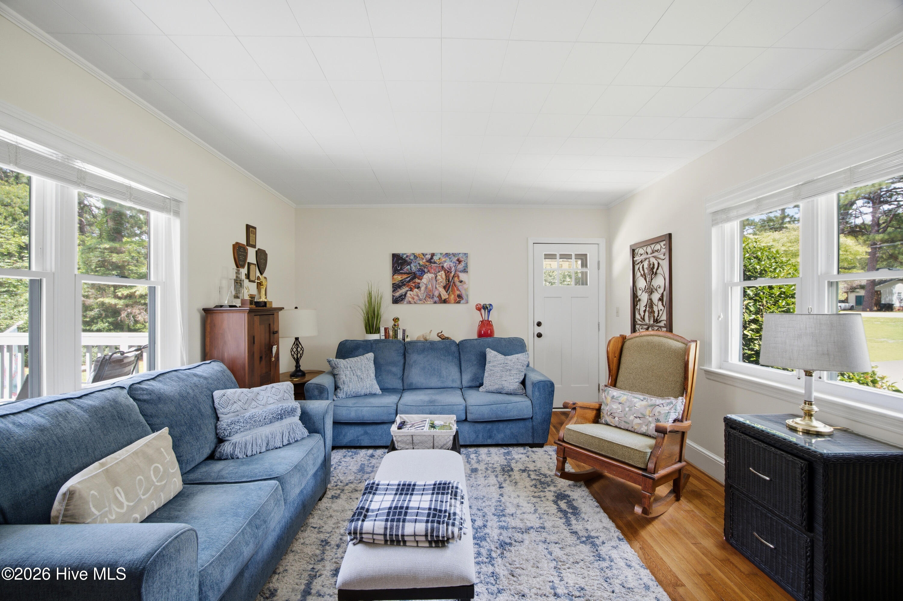 main property photo 22