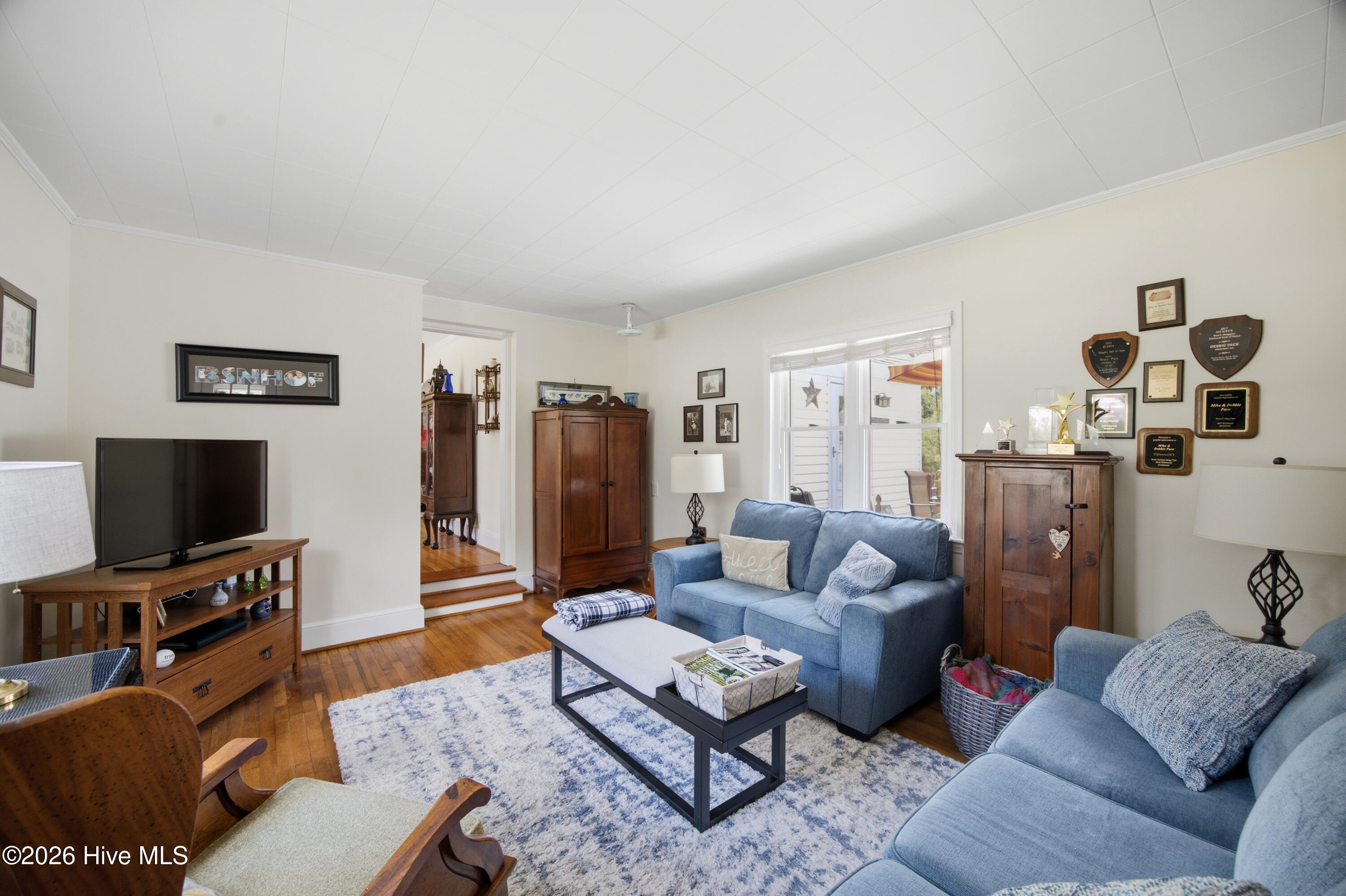 main property photo 23