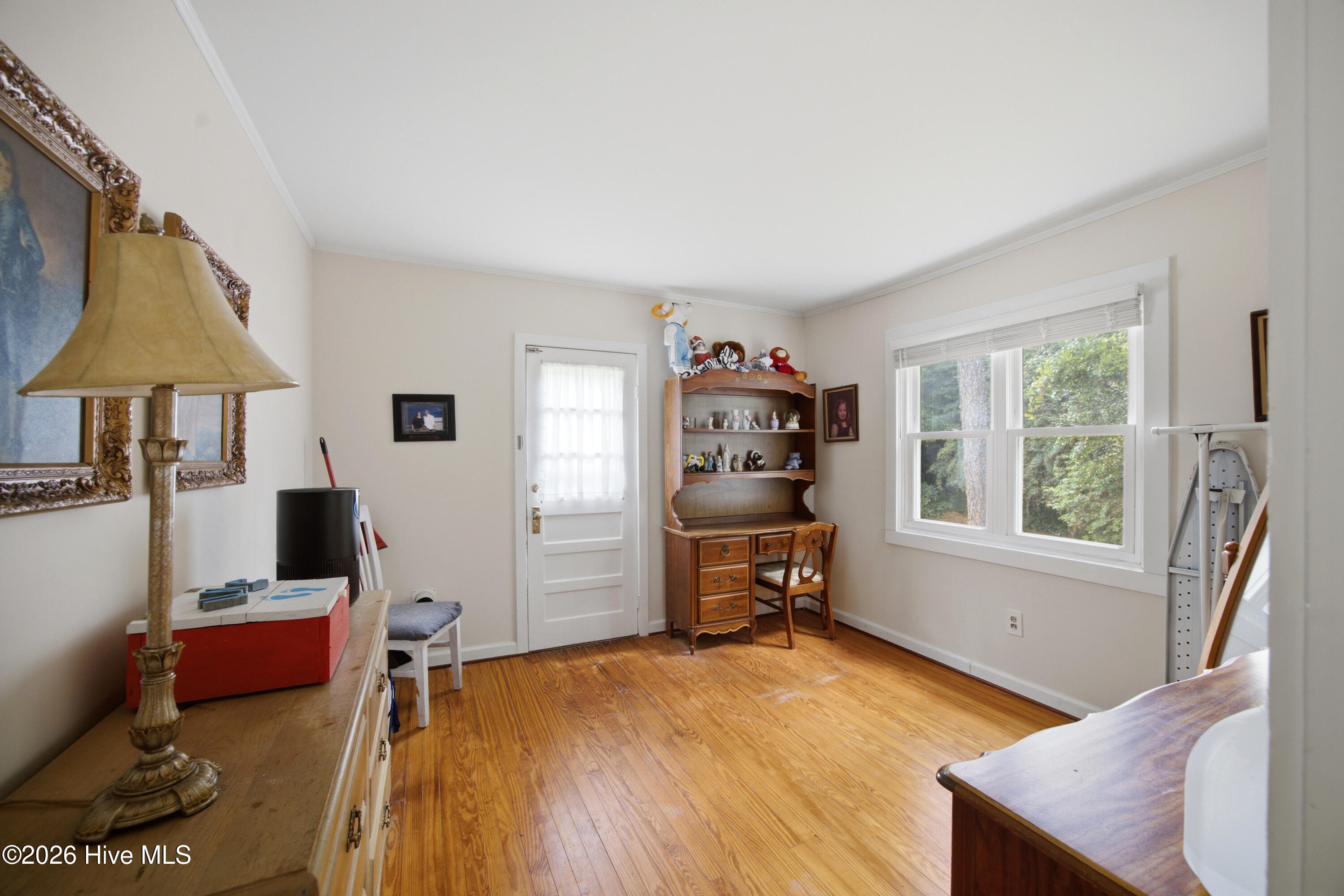 main property photo 35