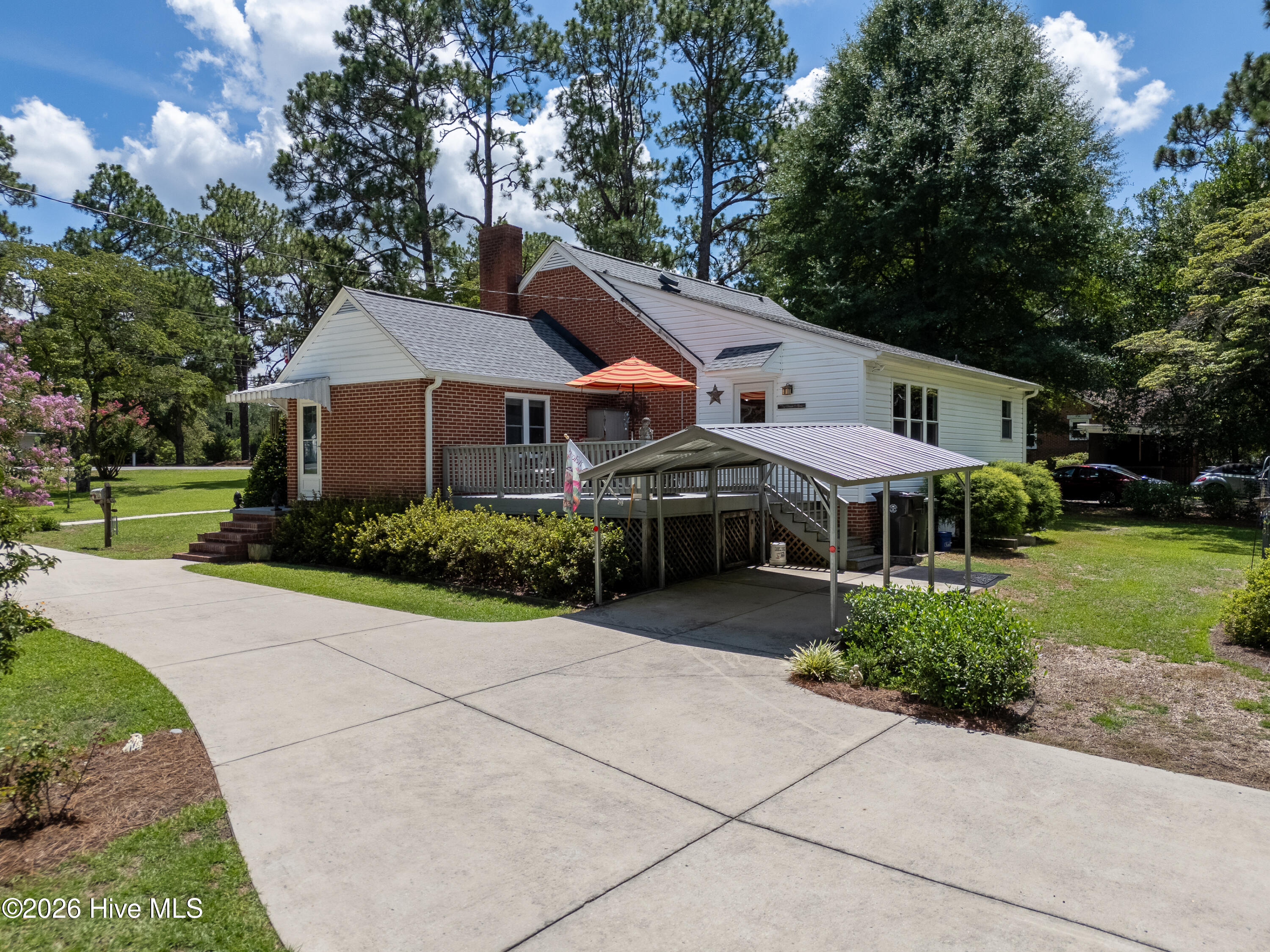 main property photo 42