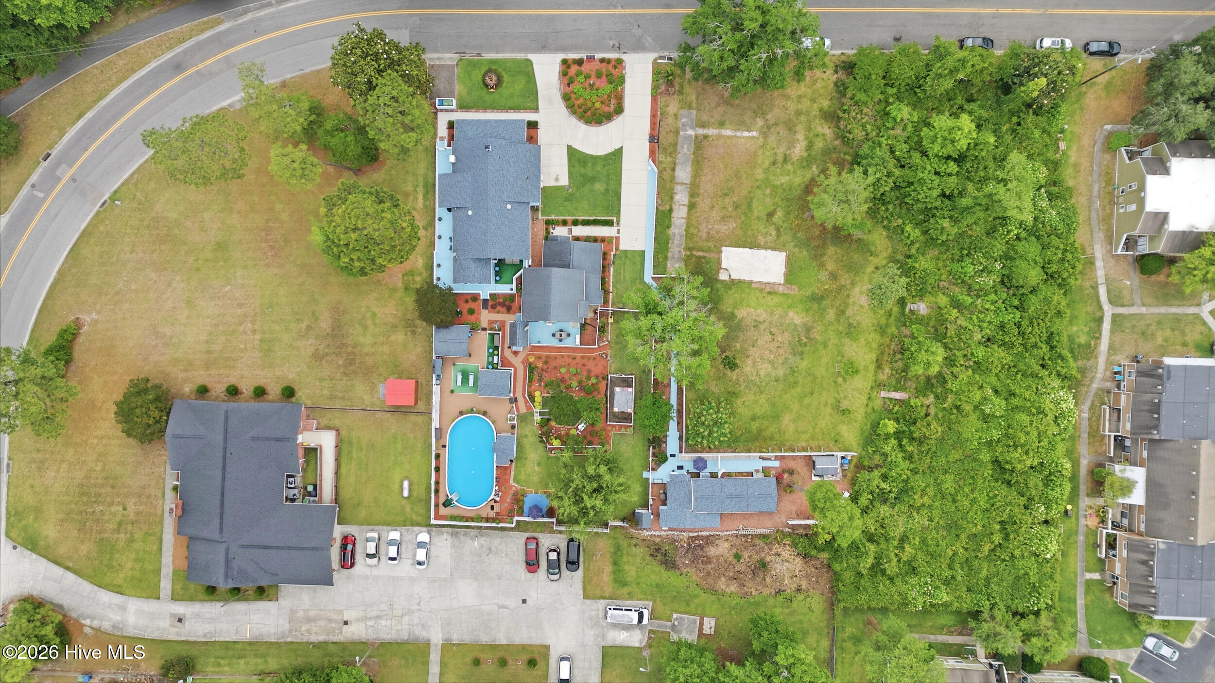 main property photo 105