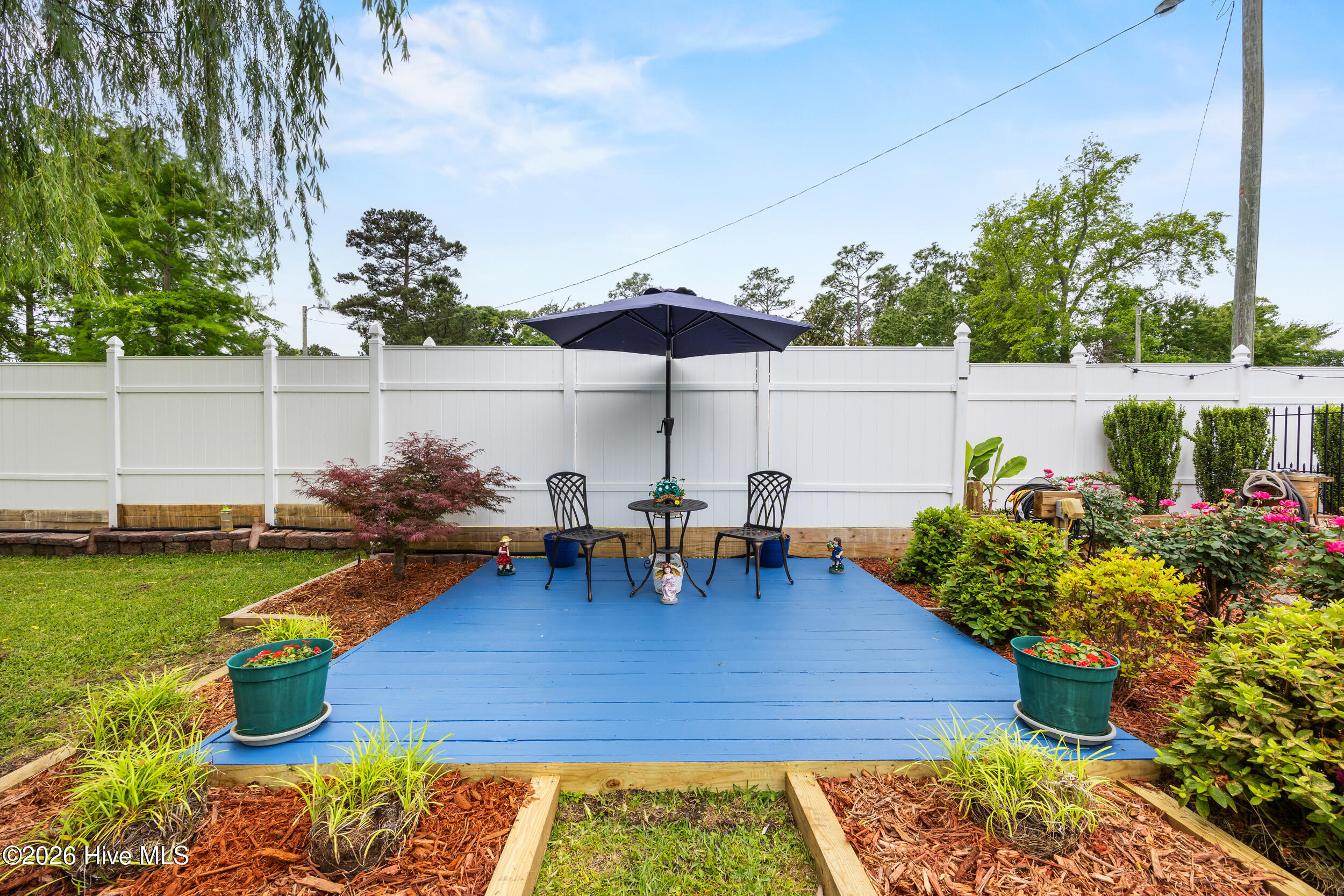 main property photo 54
