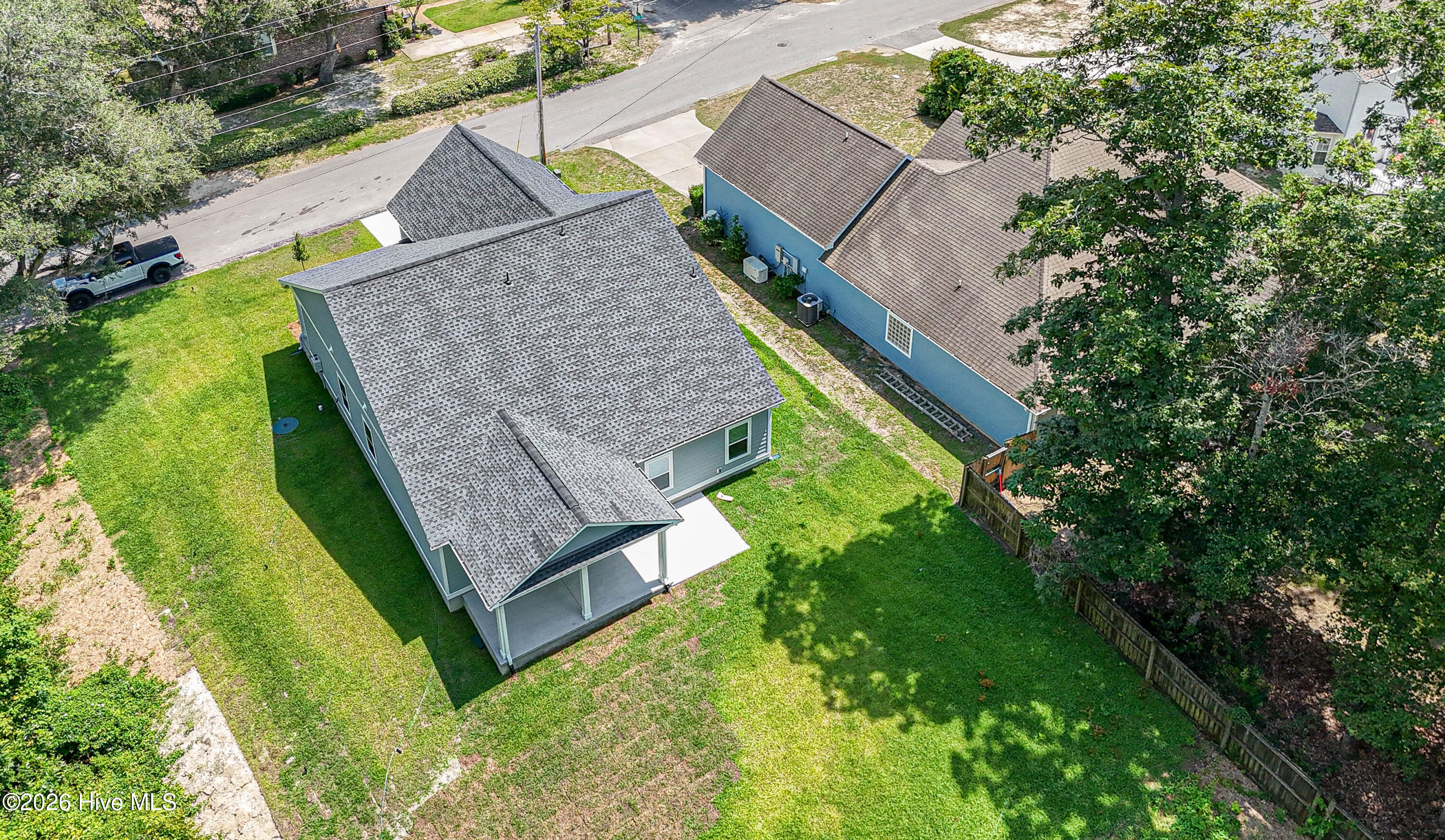 main property photo 39