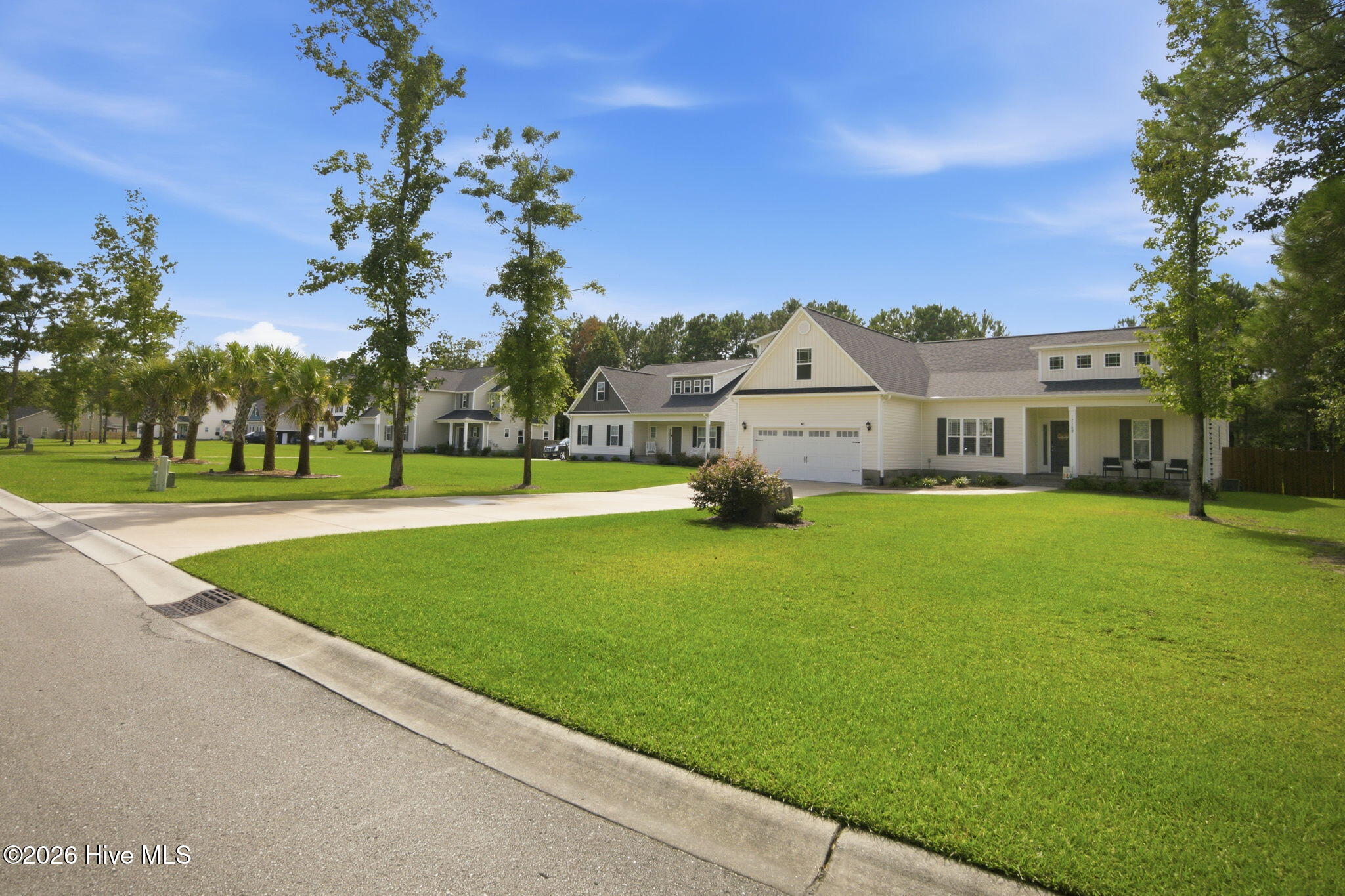 main property photo 36