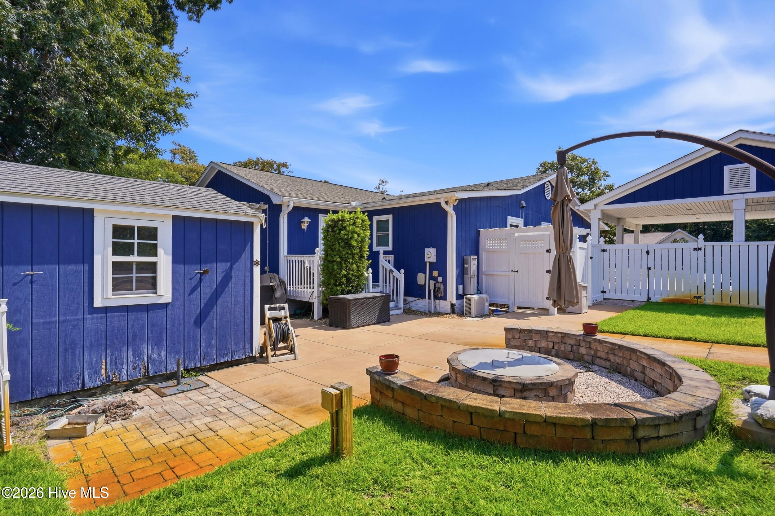 main property photo 34