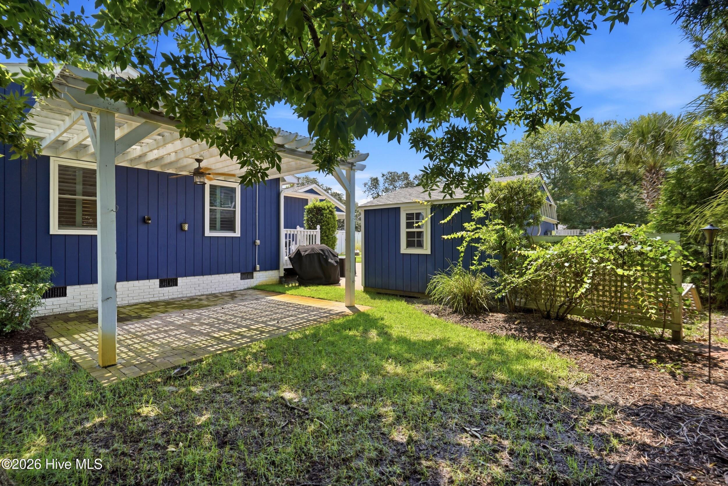 main property photo 39