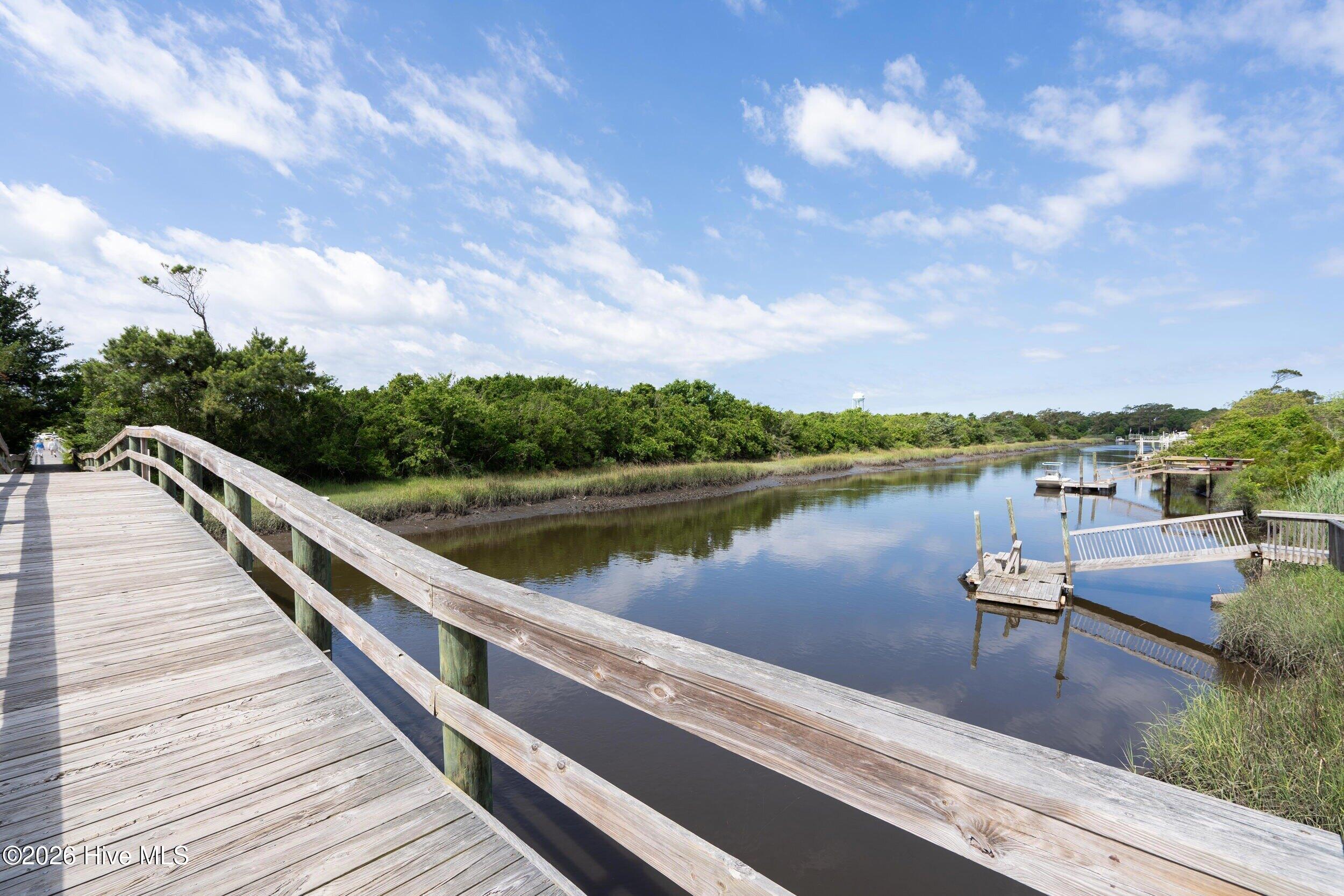 main property photo 50