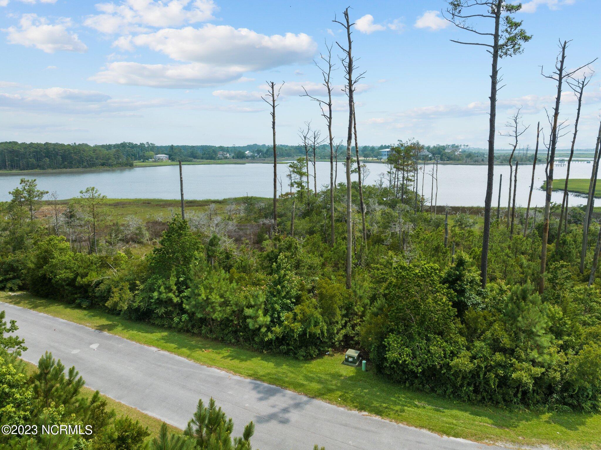 main property photo 18