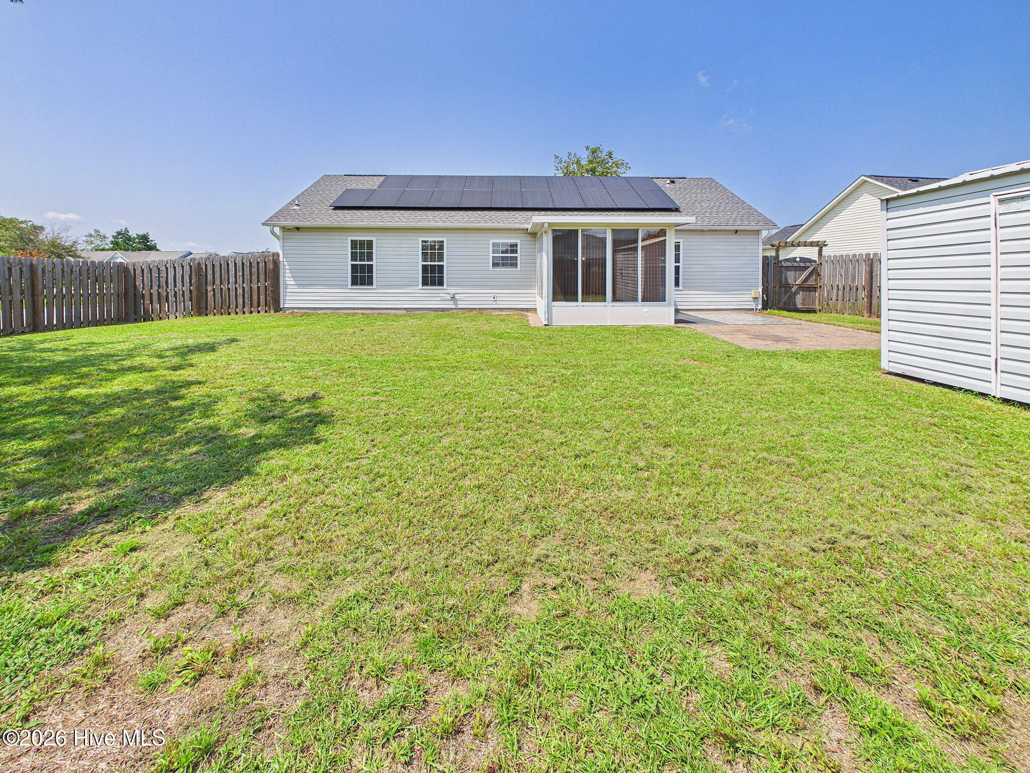 main property photo 45