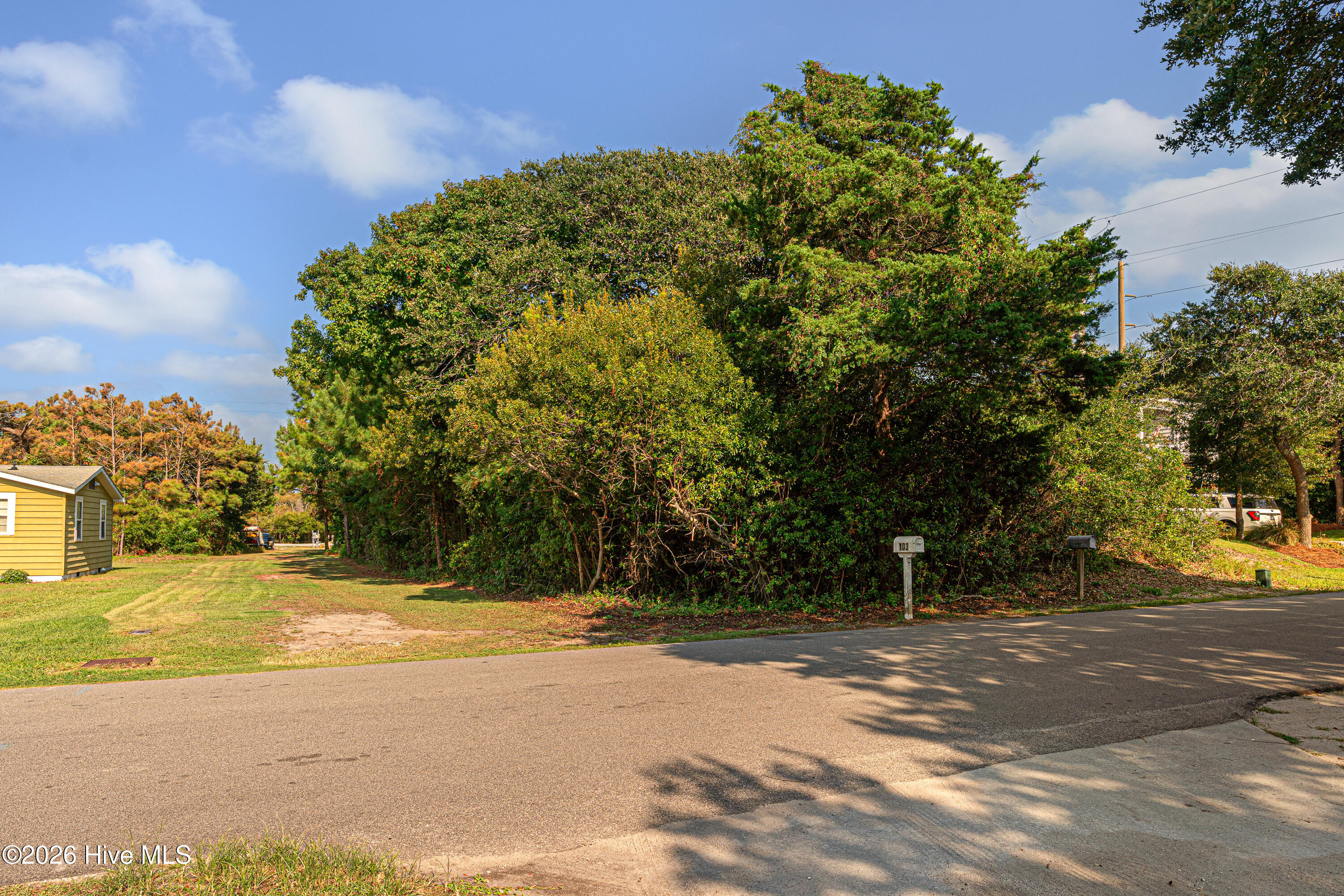 main property photo 7
