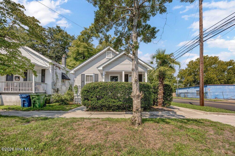 main property photo 23