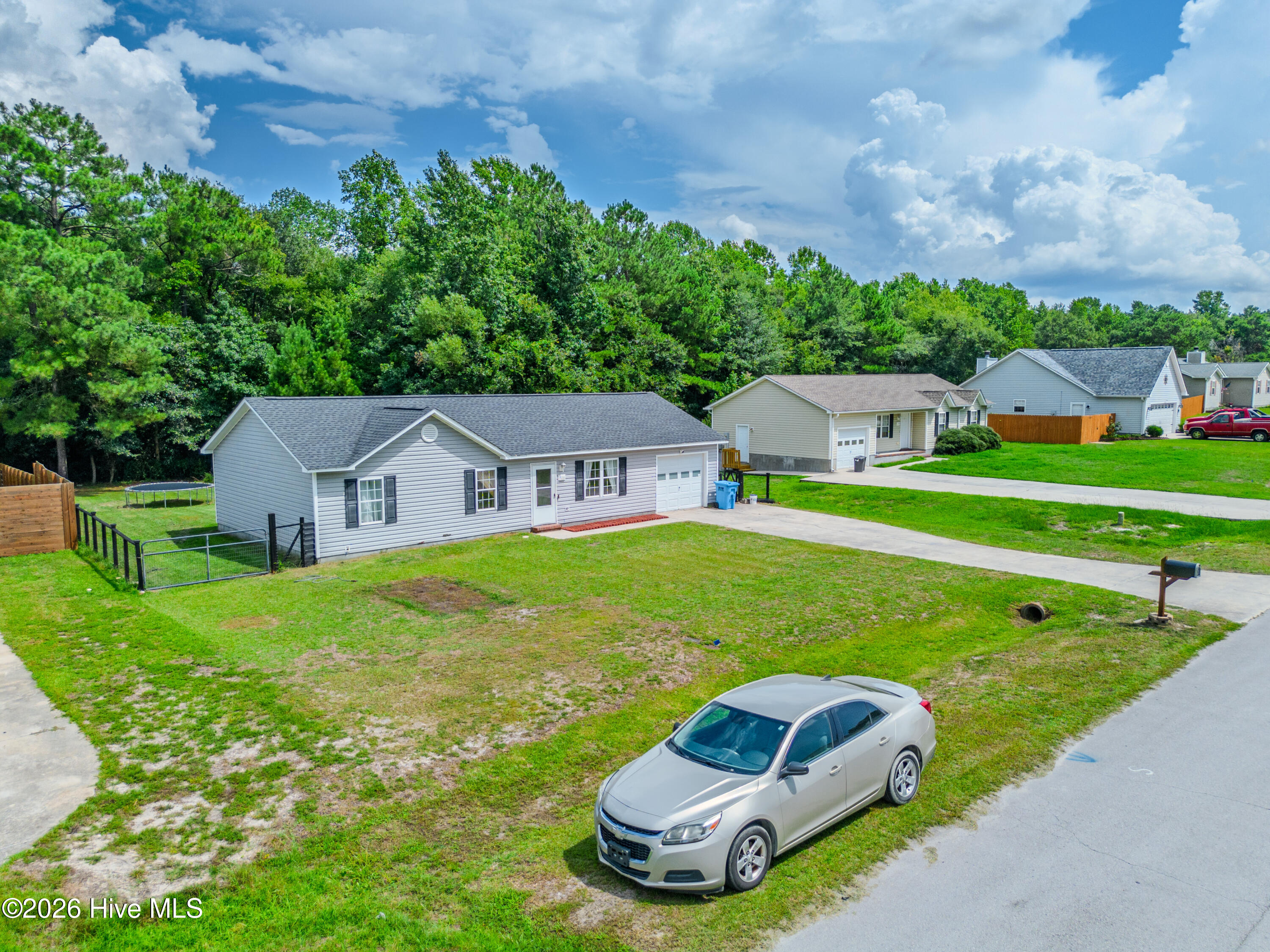 main property photo 78