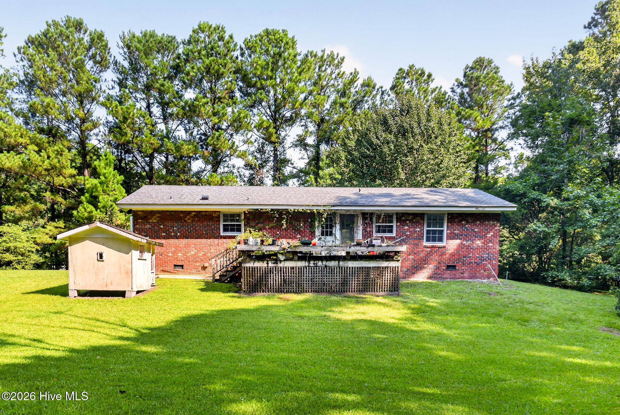 main property photo 31