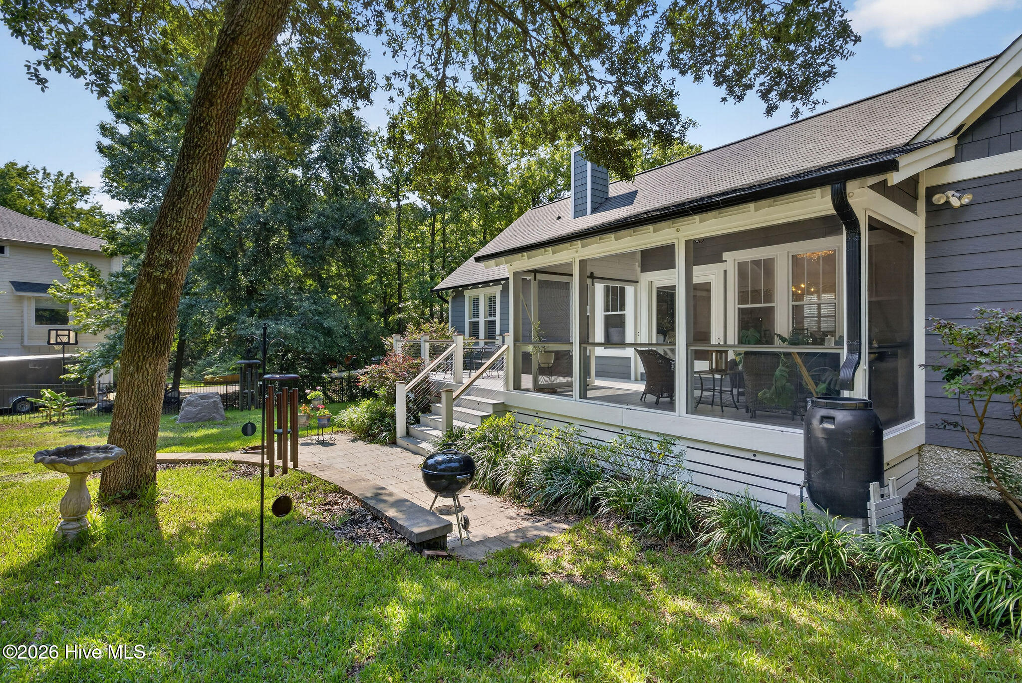 main property photo 51