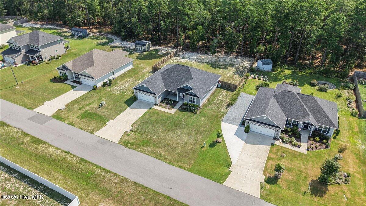main property photo 41