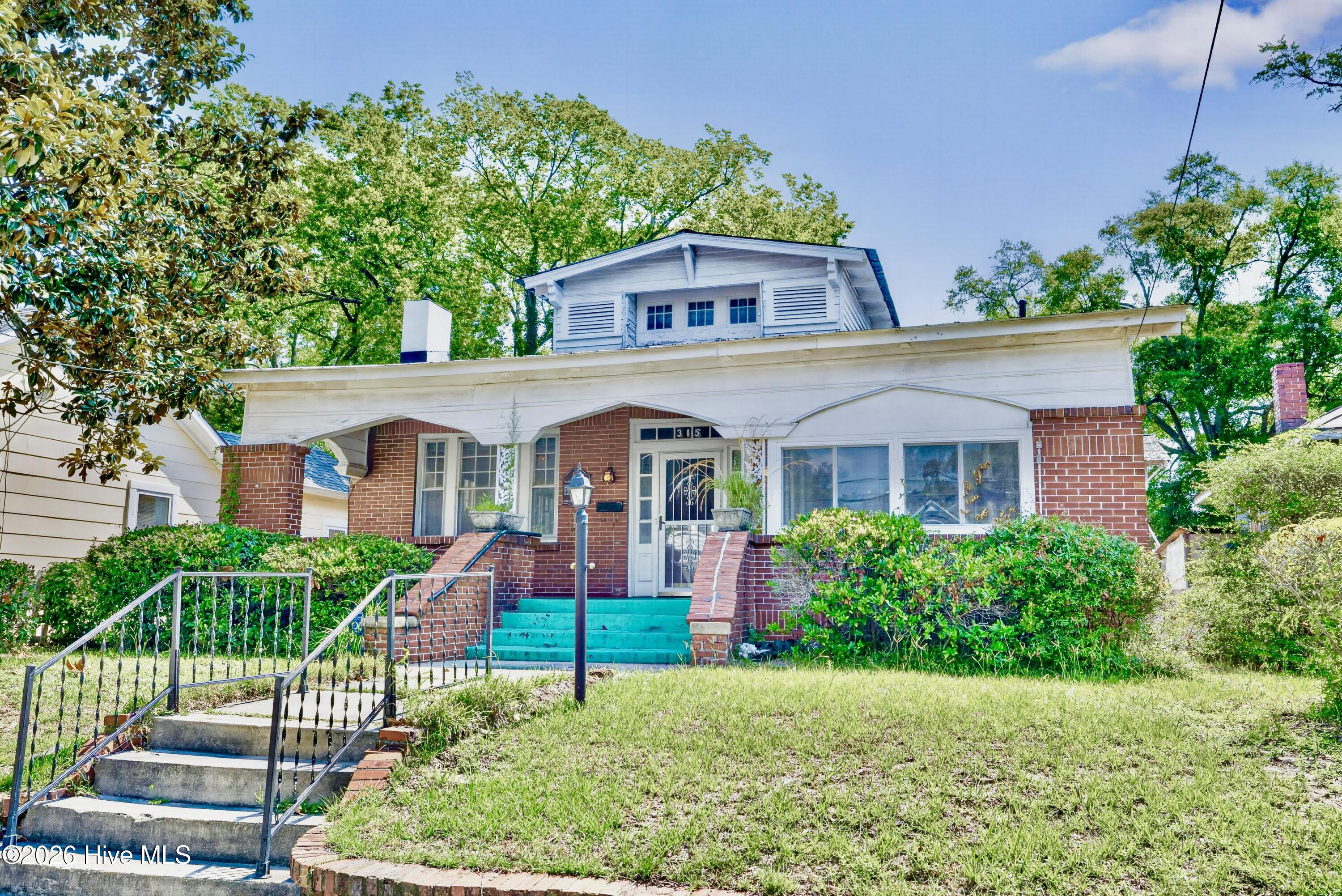 main property photo 39