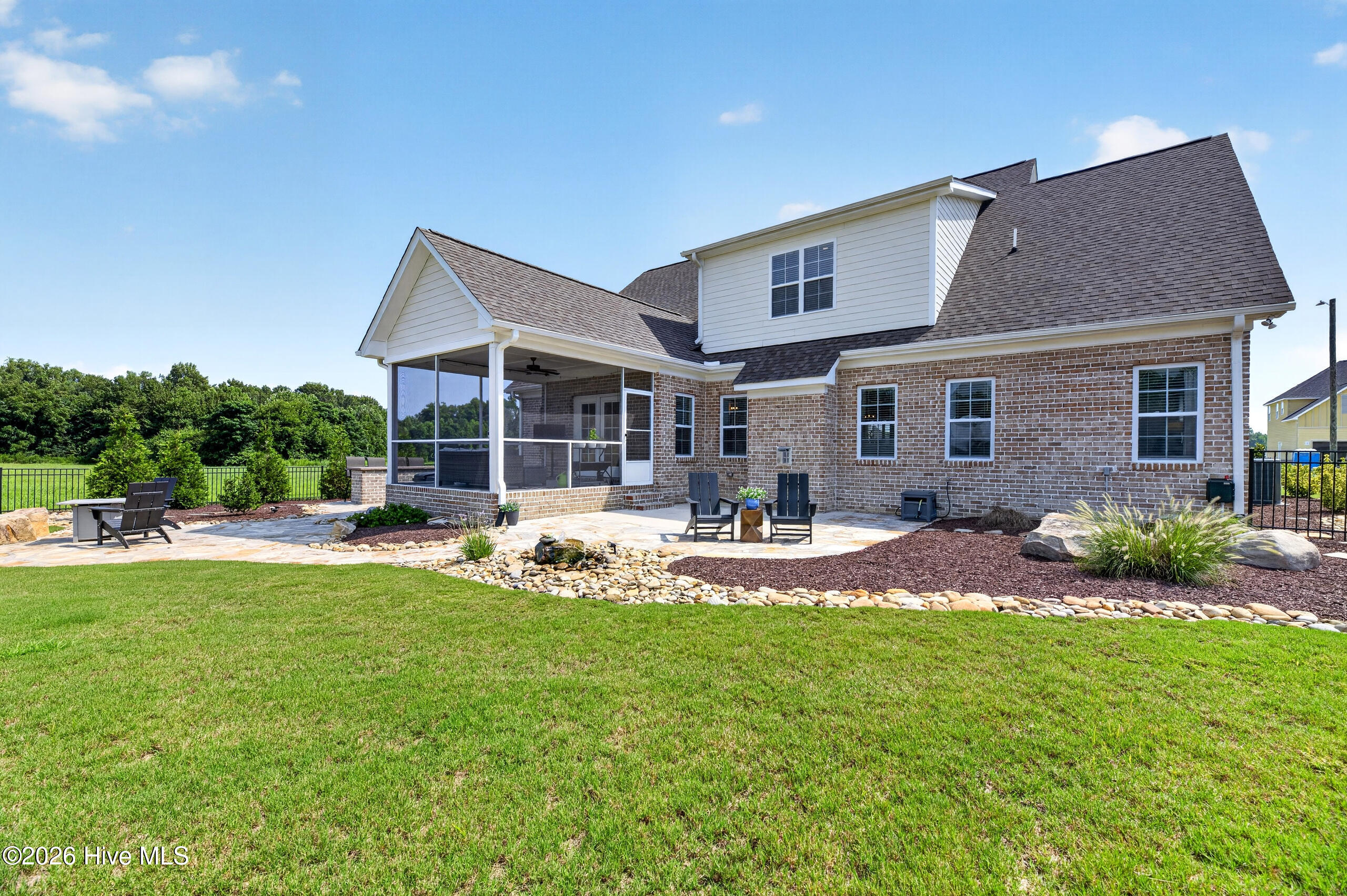 main property photo 81