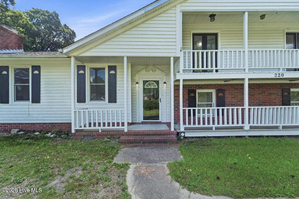 main property photo 9