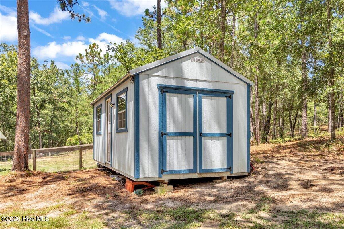 main property photo 34