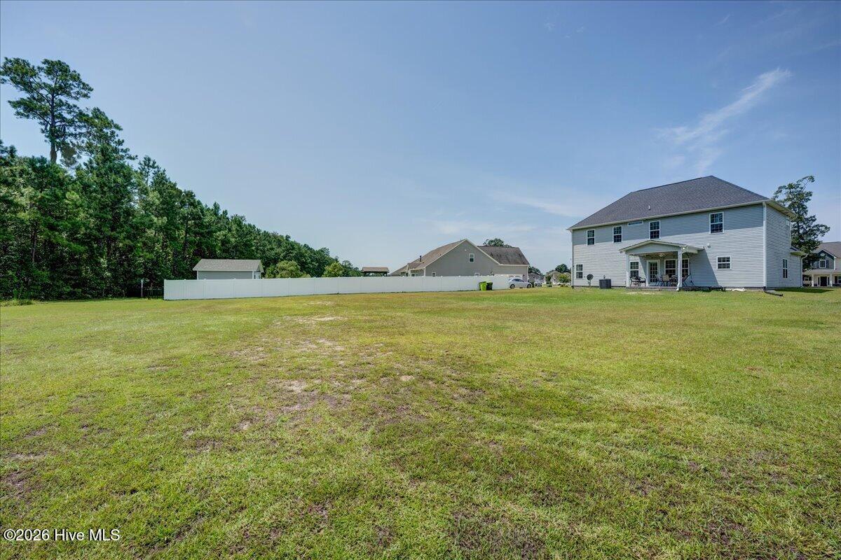 main property photo 9