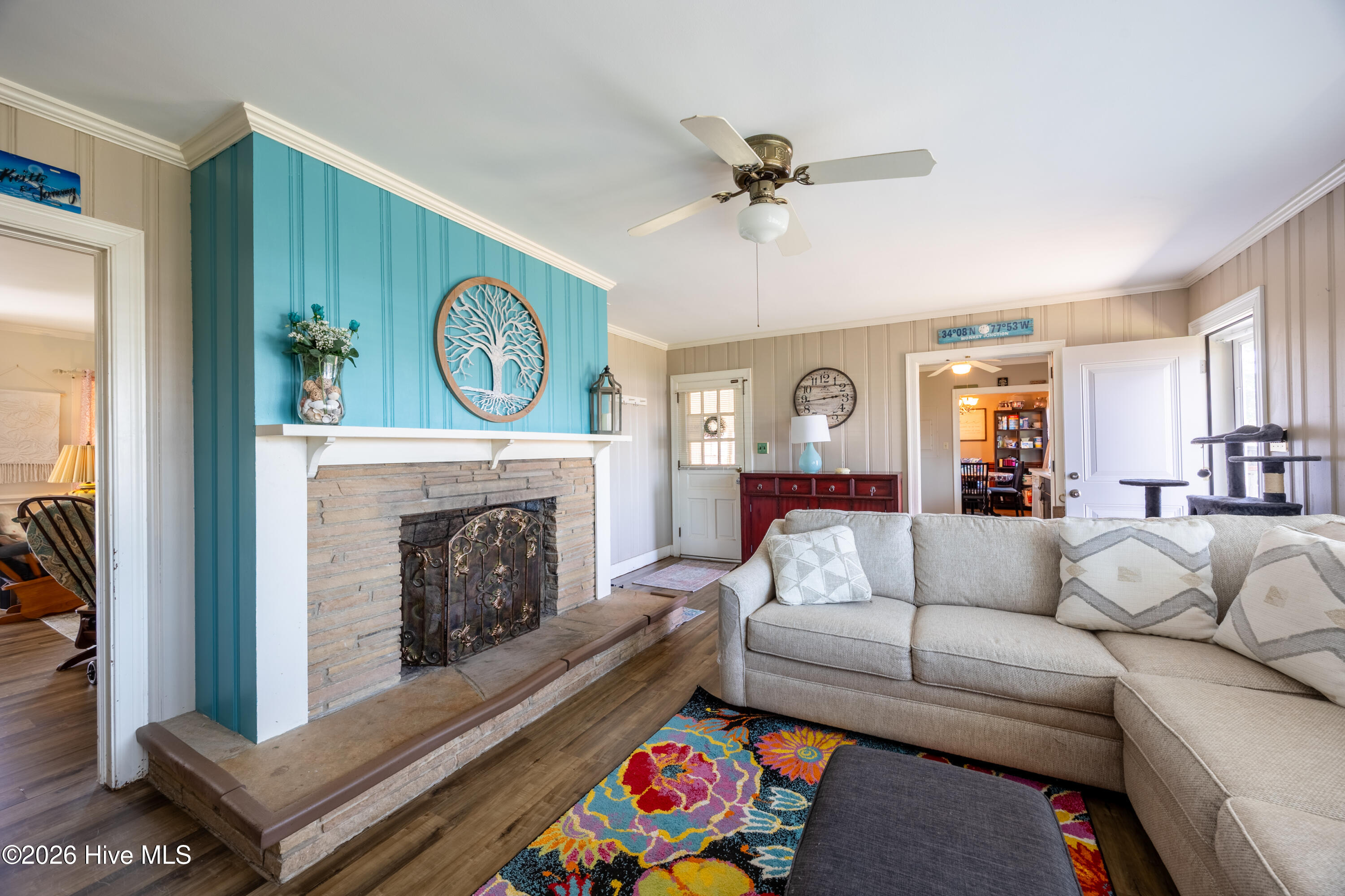 main property photo 12