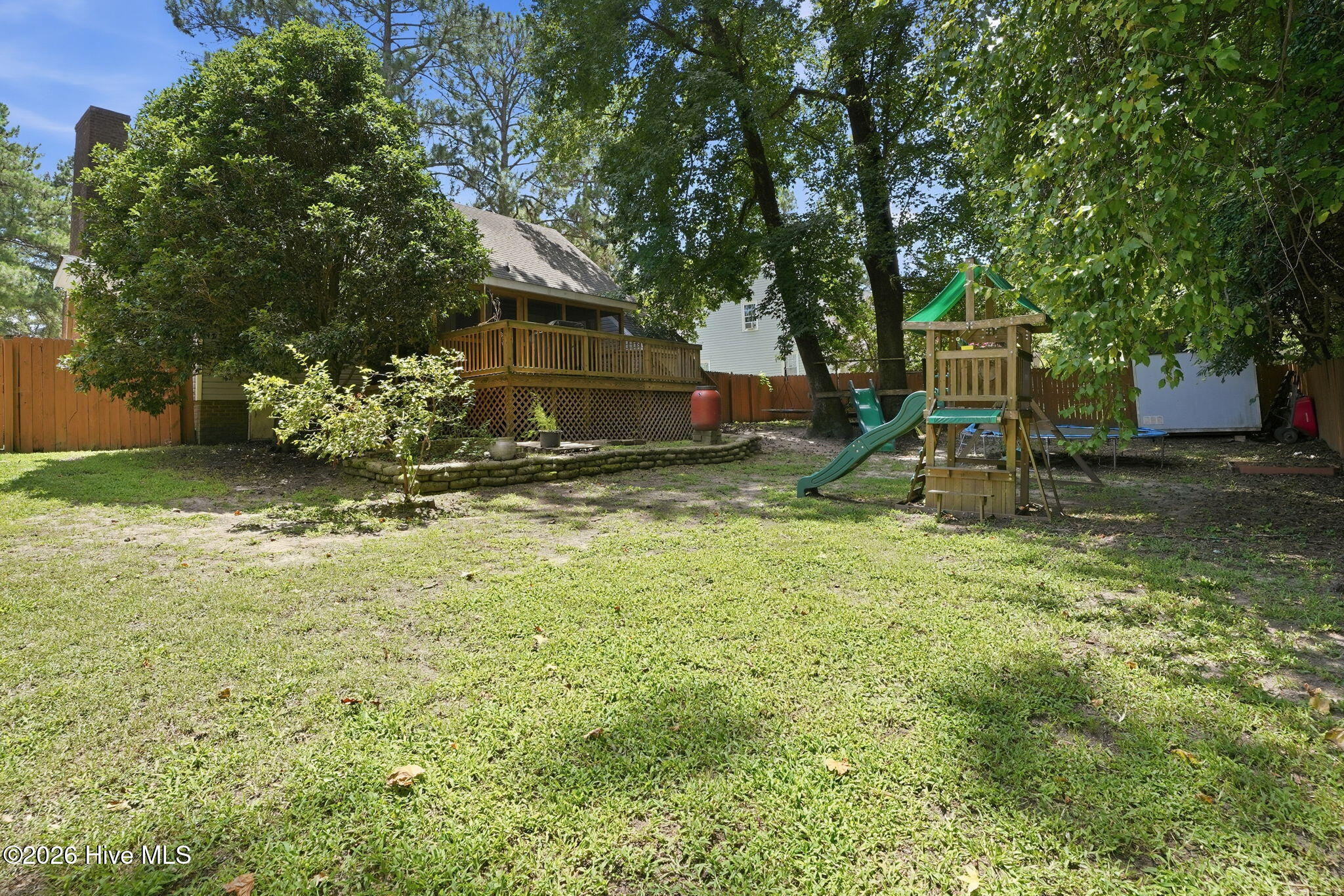 main property photo 39