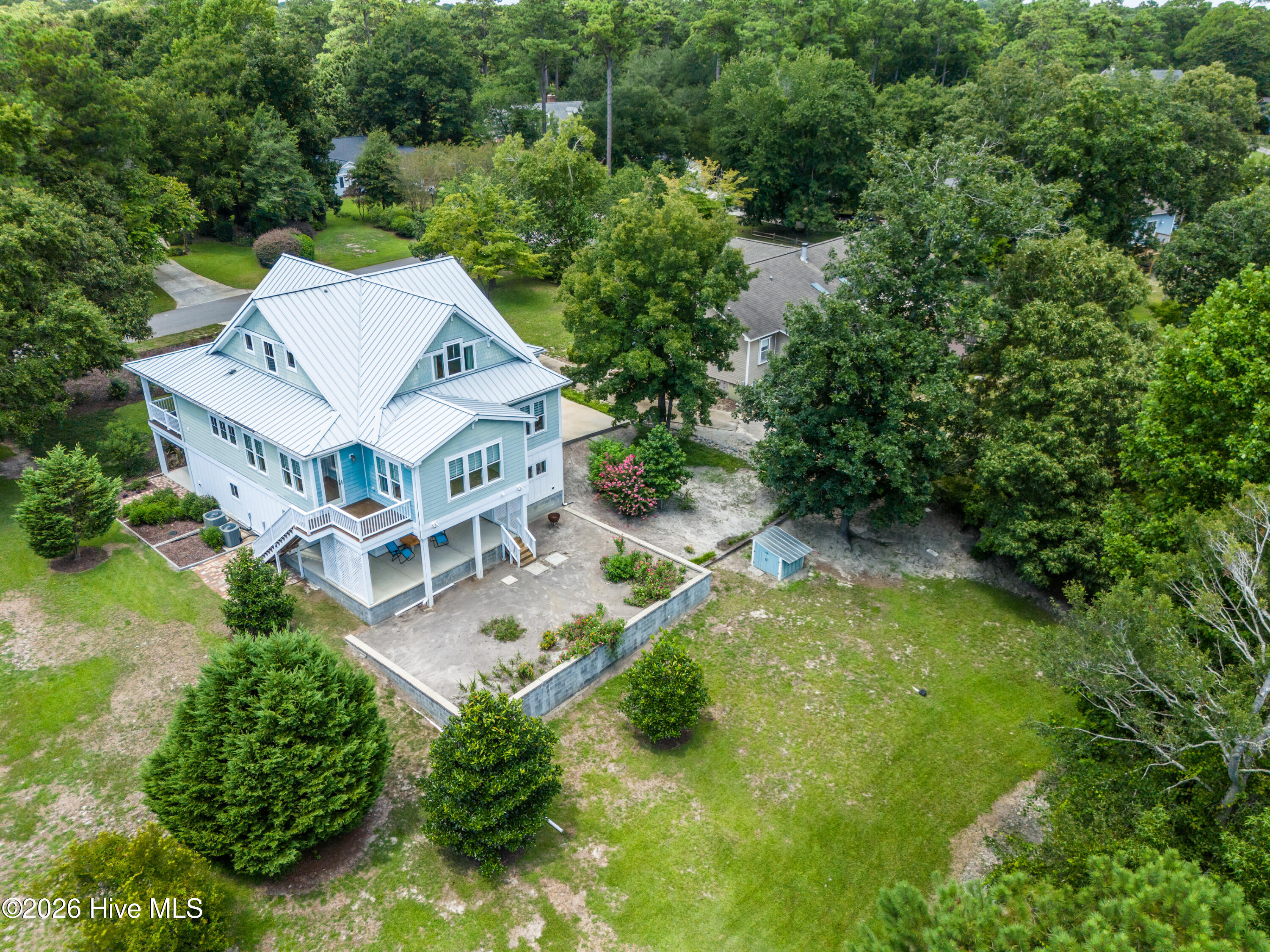main property photo 73