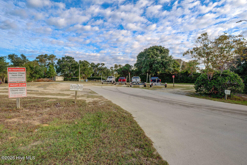 main property photo 90