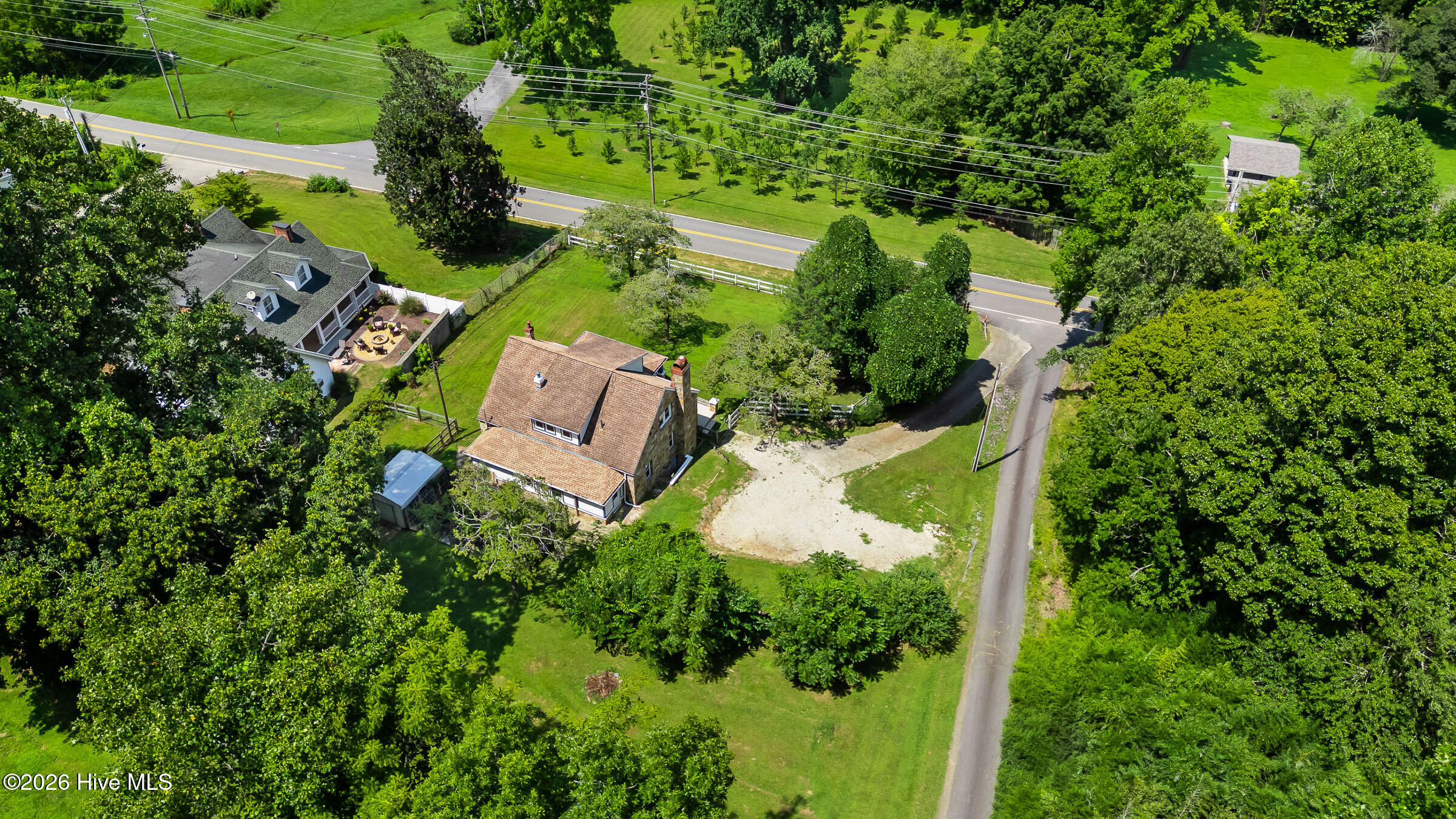 main property photo 46